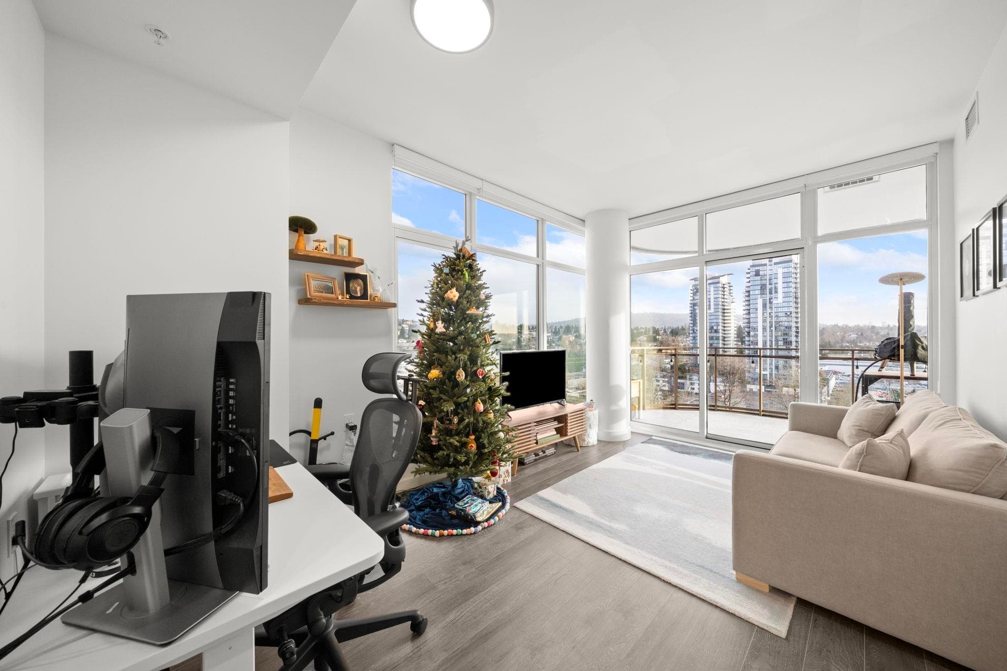 1202 - 5333 Goring Street, Burnaby, V5B 0B6 — photo 4
