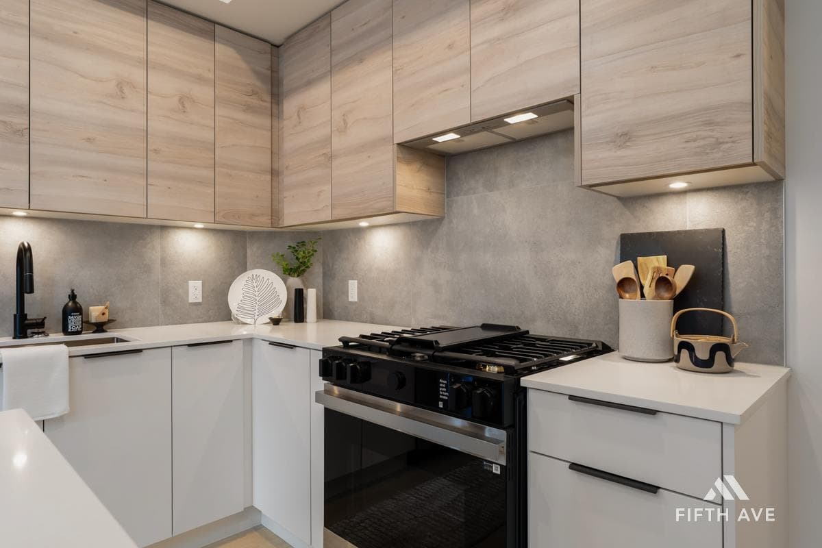 210 - 30490 Cardinal Avenue, Abbotsford, V2T 0A5 — photo 4