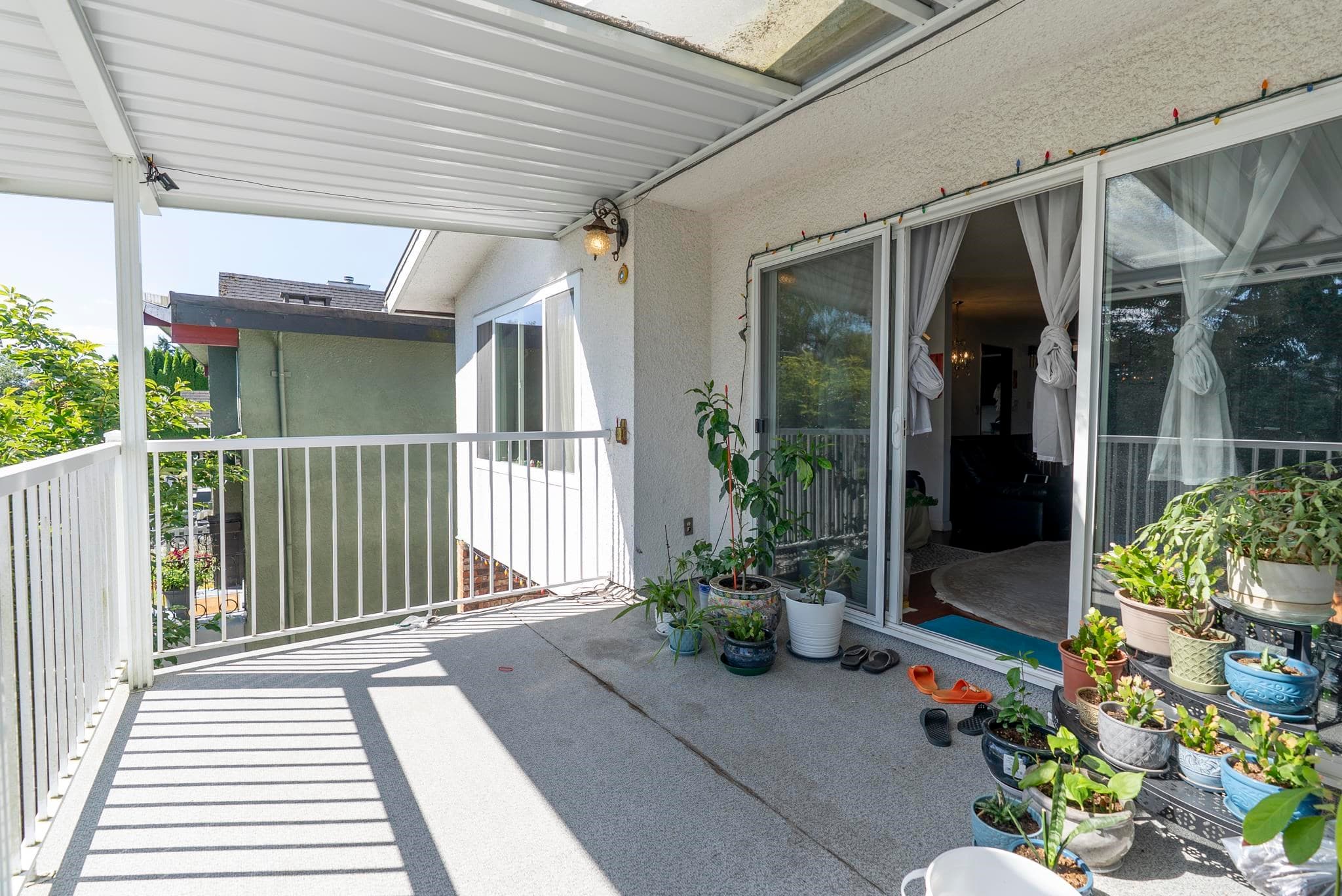 45 N Stratford Avenue, Burnaby, V5B 1L1 — photo 4