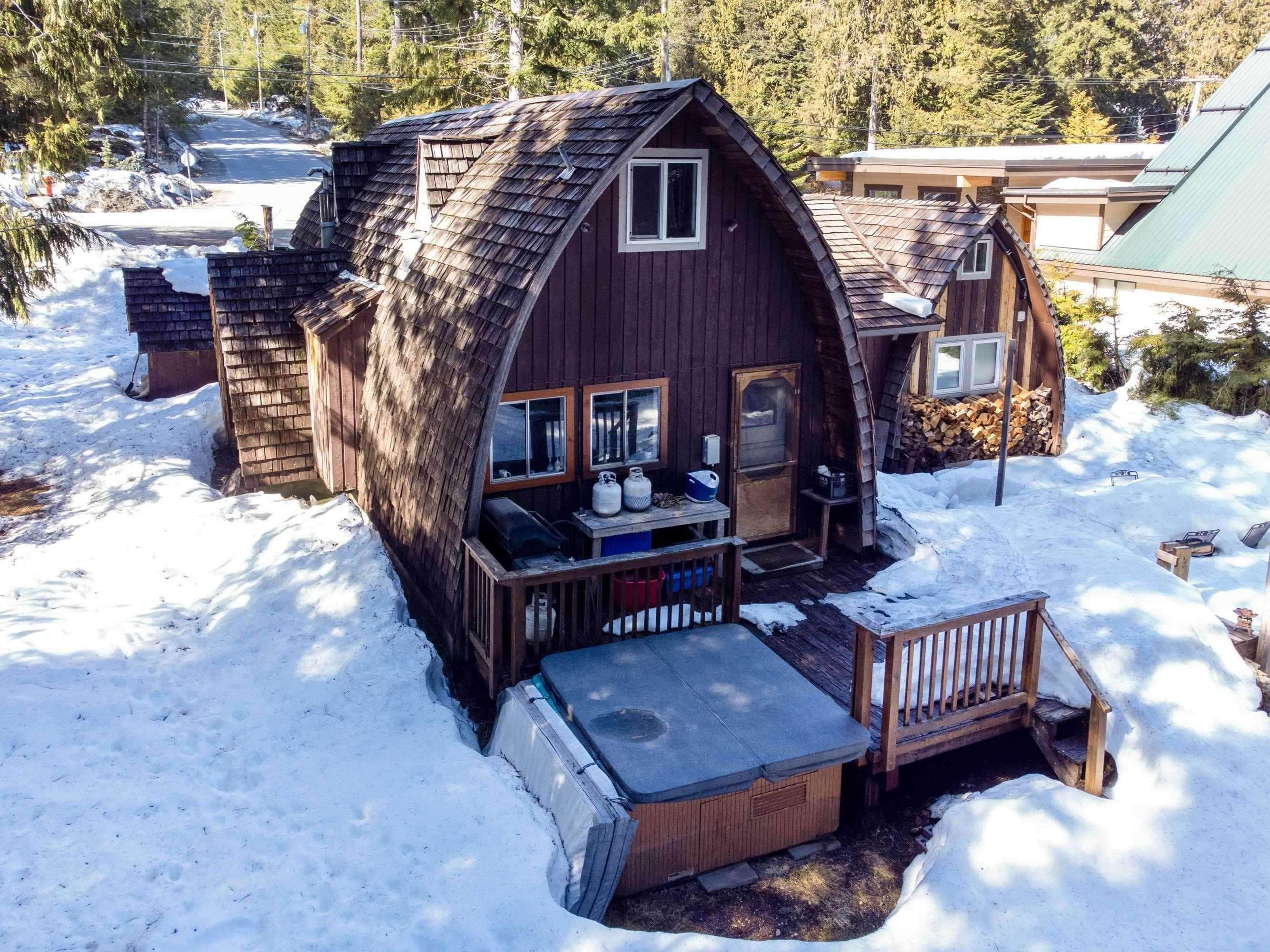 8160 Alpine Way, Whistler, V8E 0G2 — photo 2