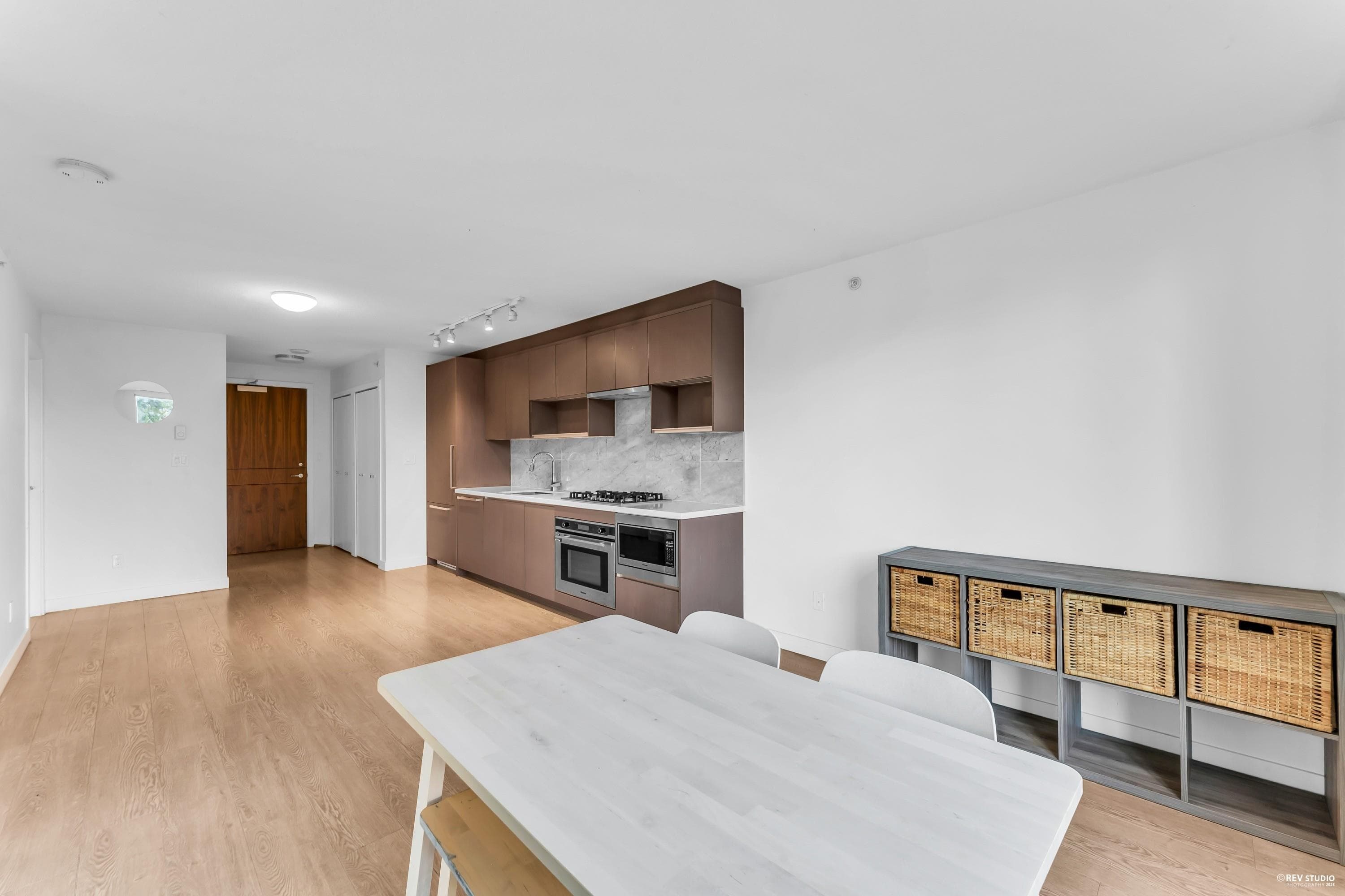 812 - 13750 100 Avenue, Surrey, V3T 0L3 — photo 5