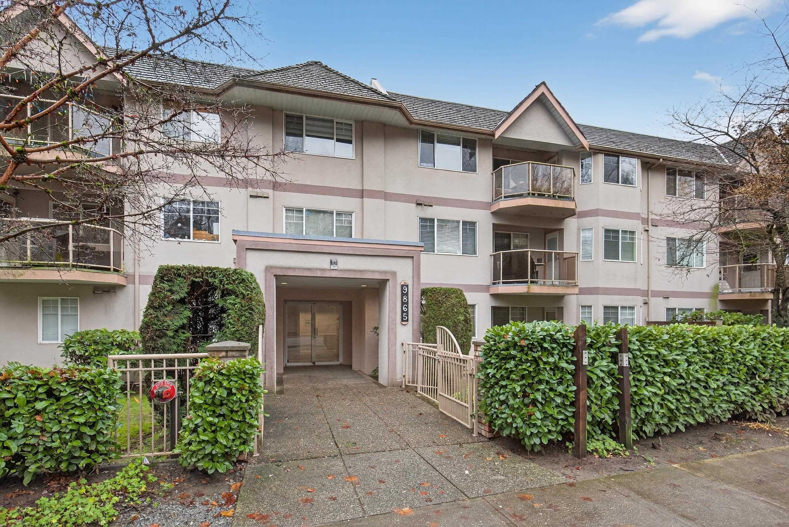 303 - 9865 140 Street, Surrey, V3T 4M4 — photo 1