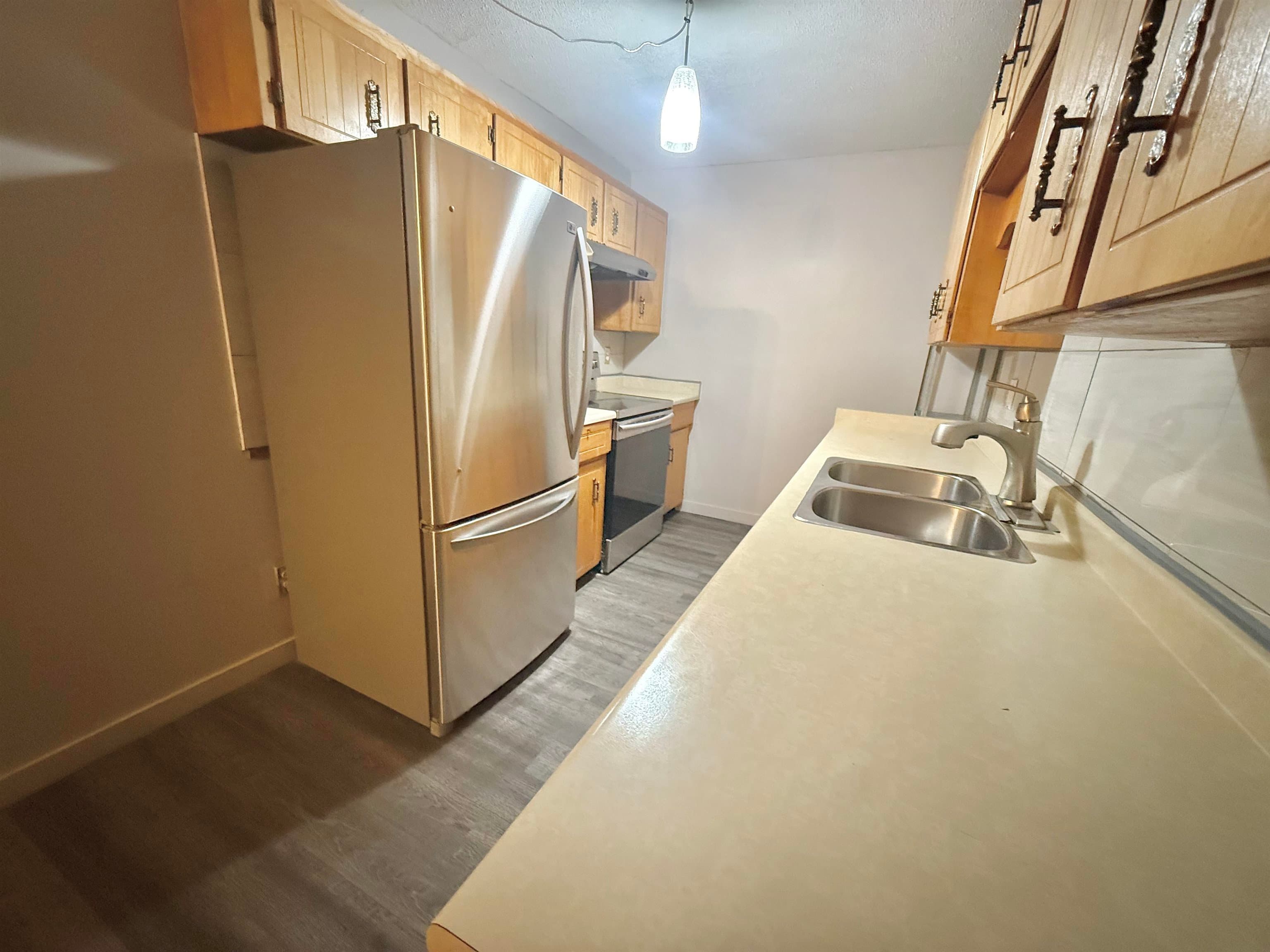 Basement - 2217 Hillside Avenue, Coquitlam, V3K 1L3 — photo 4