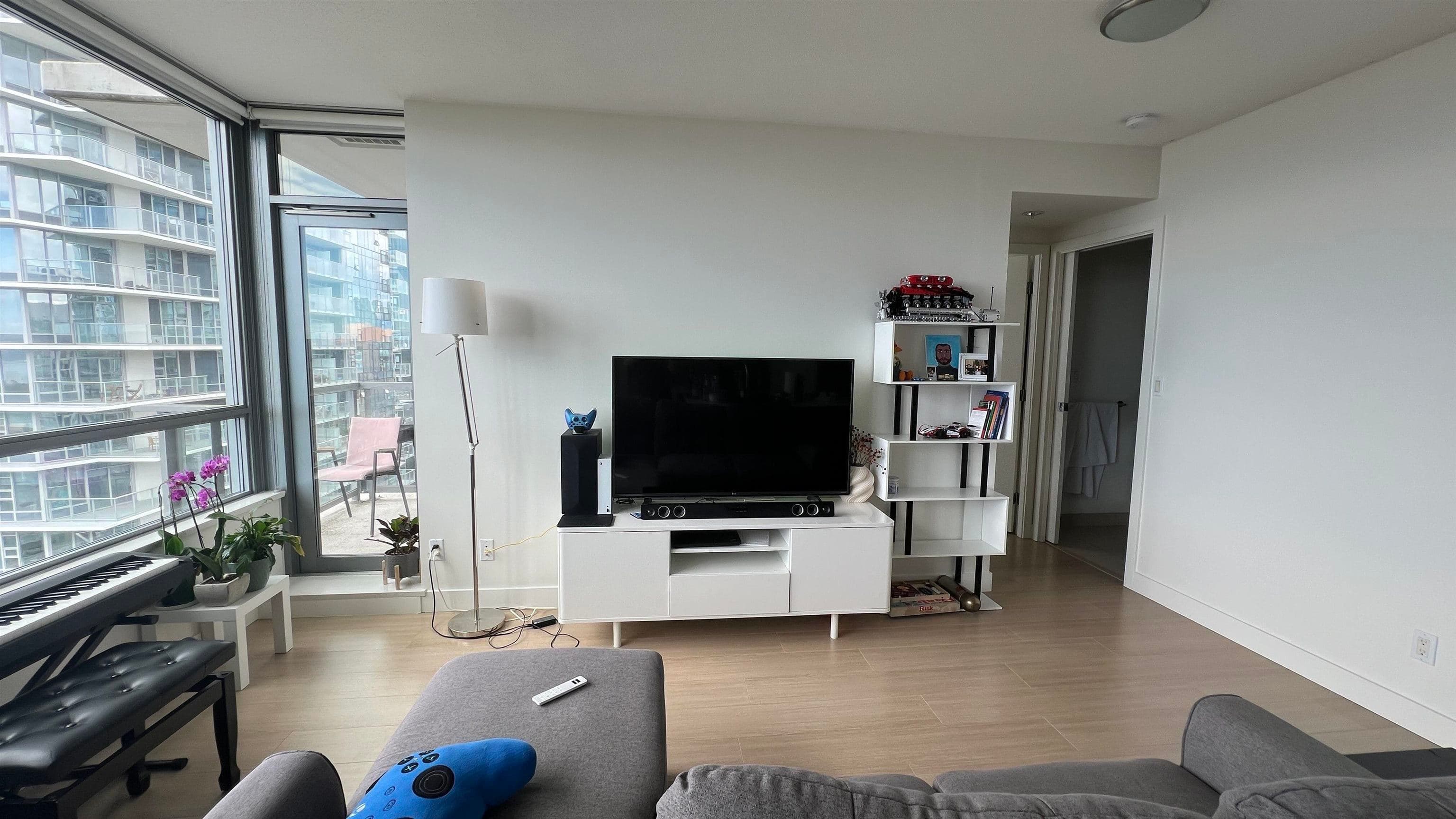 2702 - 1308 Hornby Street, Vancouver, V6Z 0C5 — photo 5