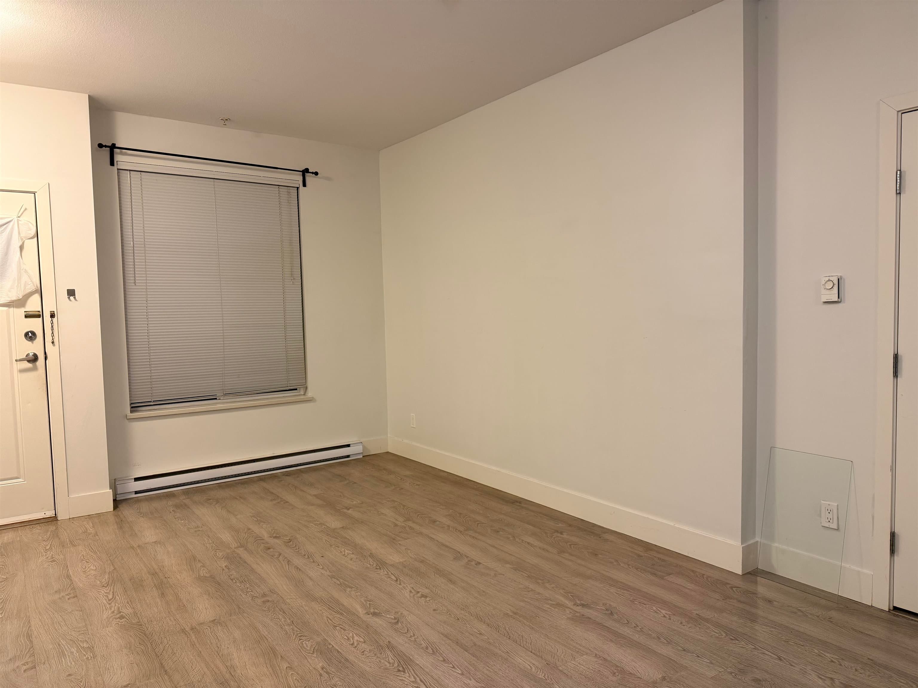 117 - 4255 Sardis Street, Burnaby, V5H 1K6 — photo 3