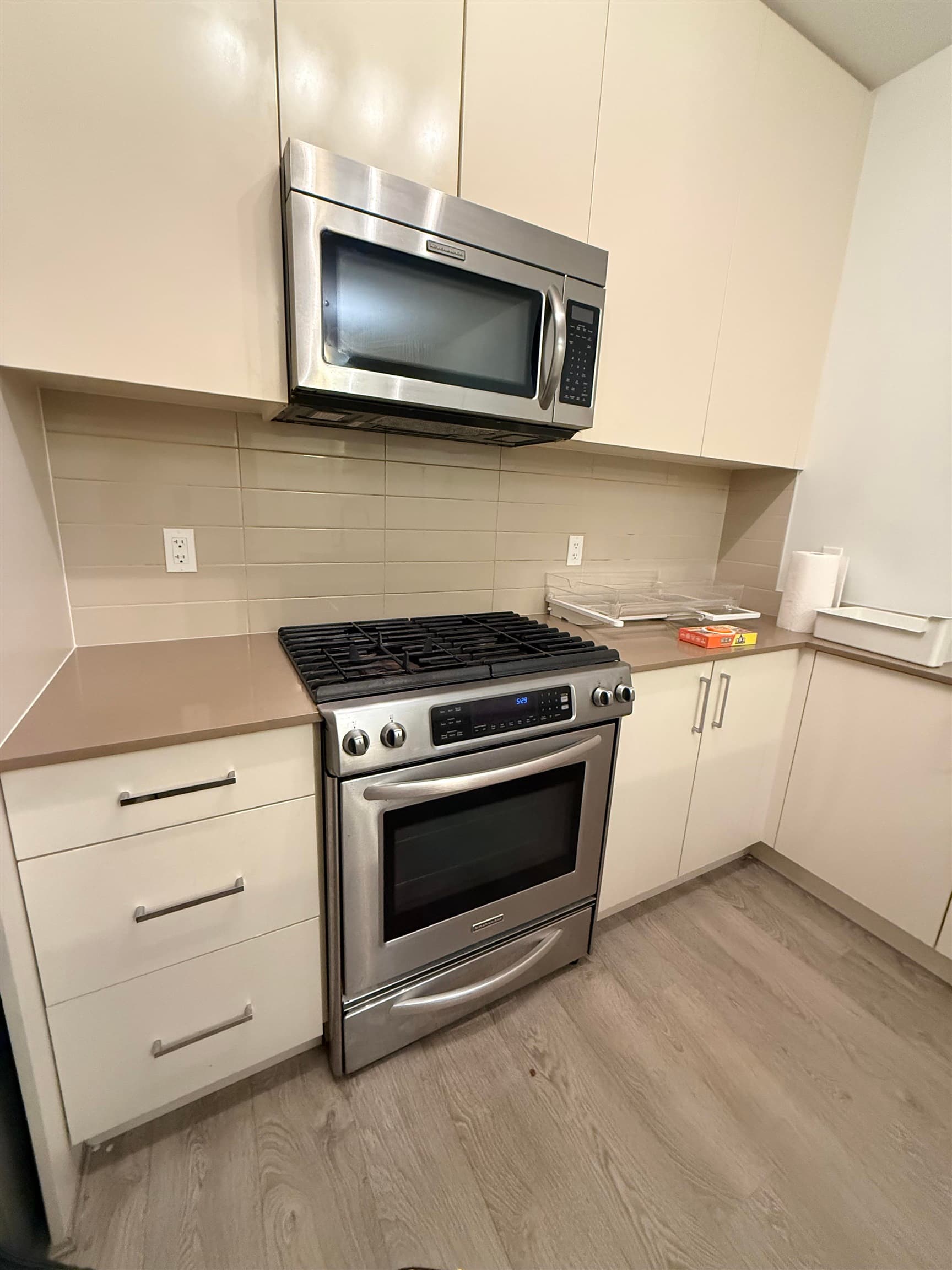 117 - 4255 Sardis Street, Burnaby, V5H 1K6 — photo 5