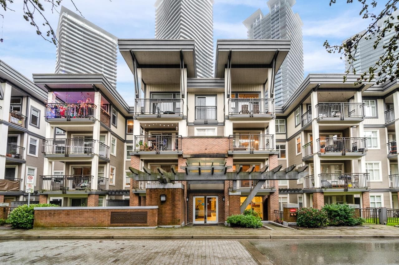 210 - 4868 Brentwood Drive, Burnaby, V5C 0C2 — photo 1