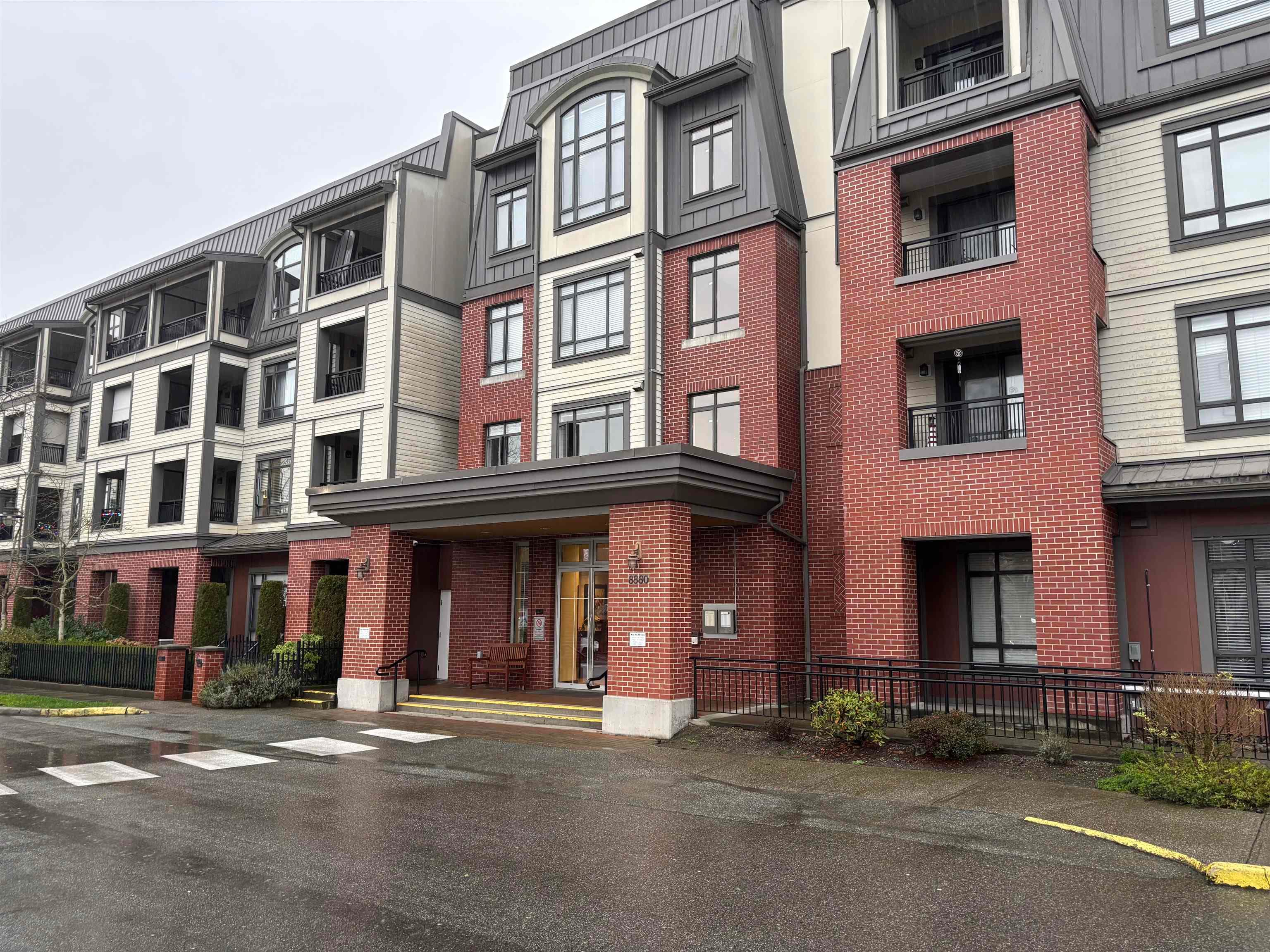 413 - 8880 202 Street, Langley