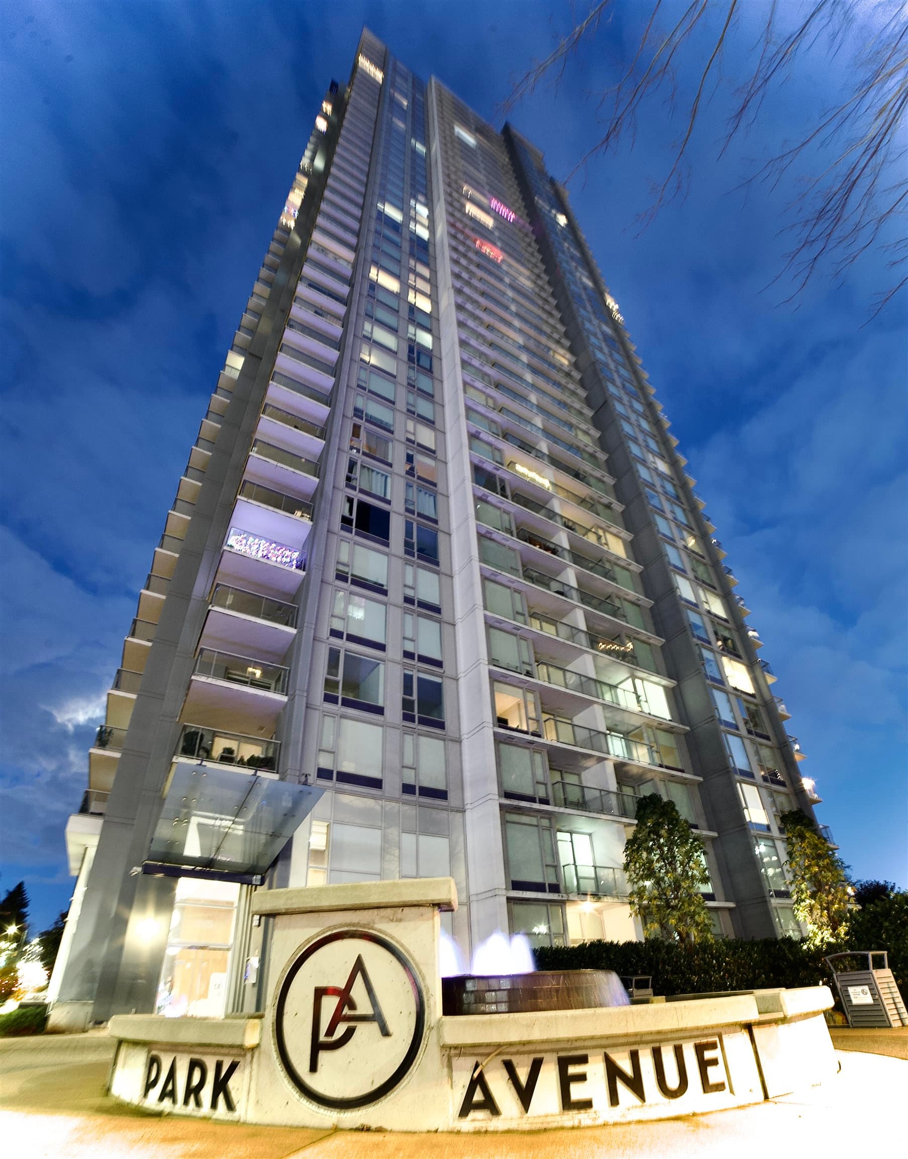 1703 - 13696 100 Avenue, Surrey, V3T 0L5 — photo 1
