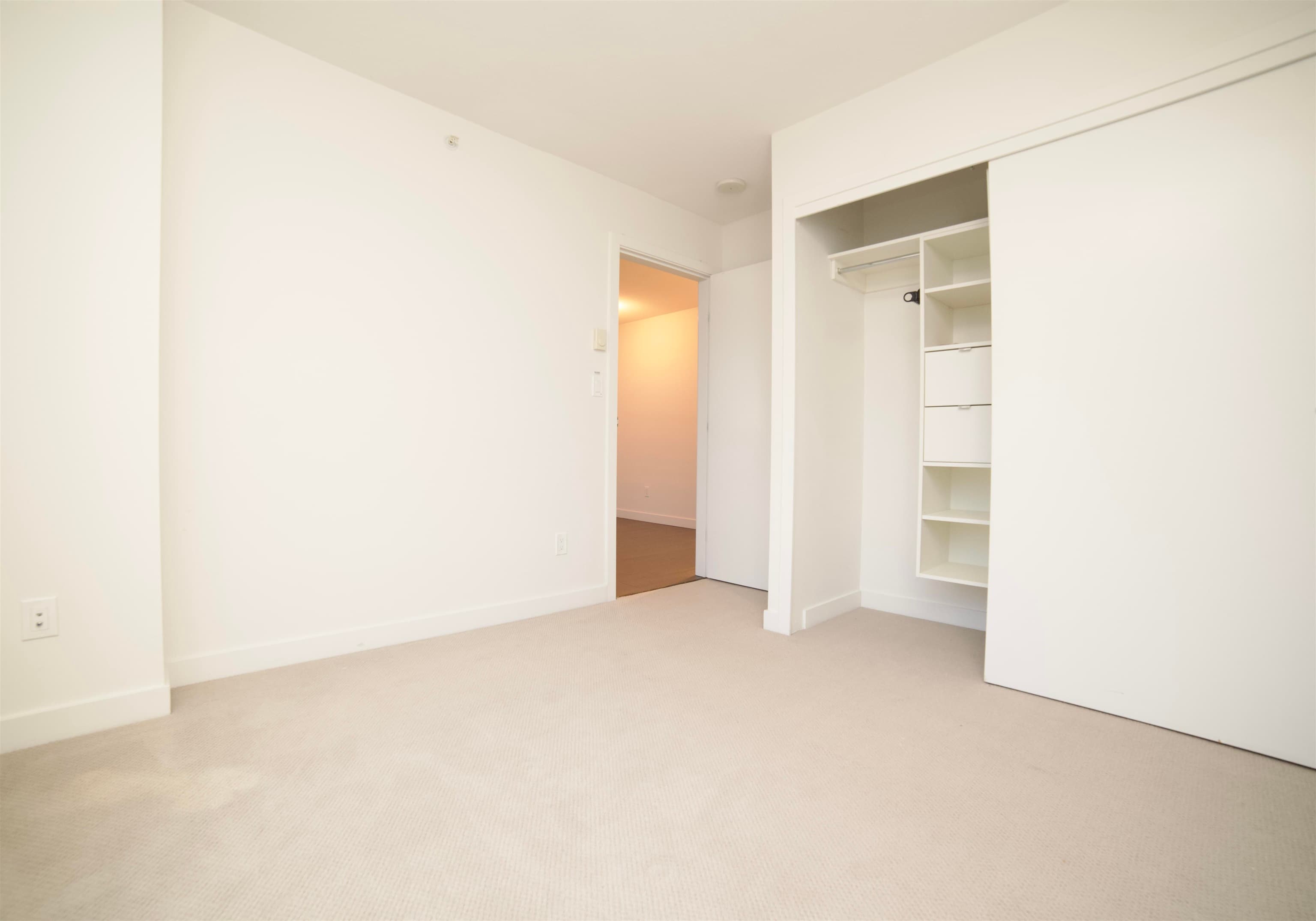 1703 - 13696 100 Avenue, Surrey, V3T 0L5 — photo 4
