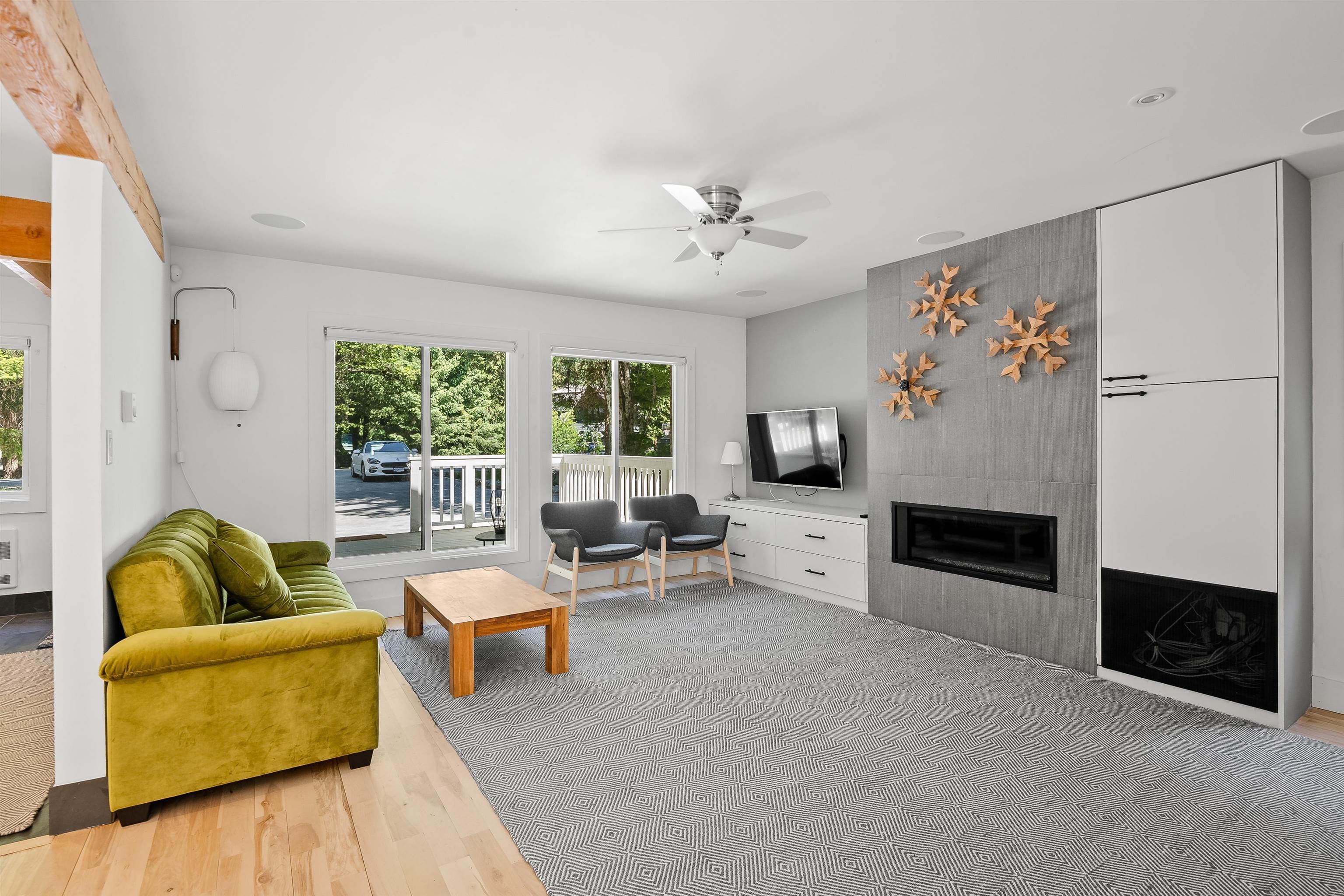 6716 Crabapple Drive, Whistler, V8E 0C5 — photo 2