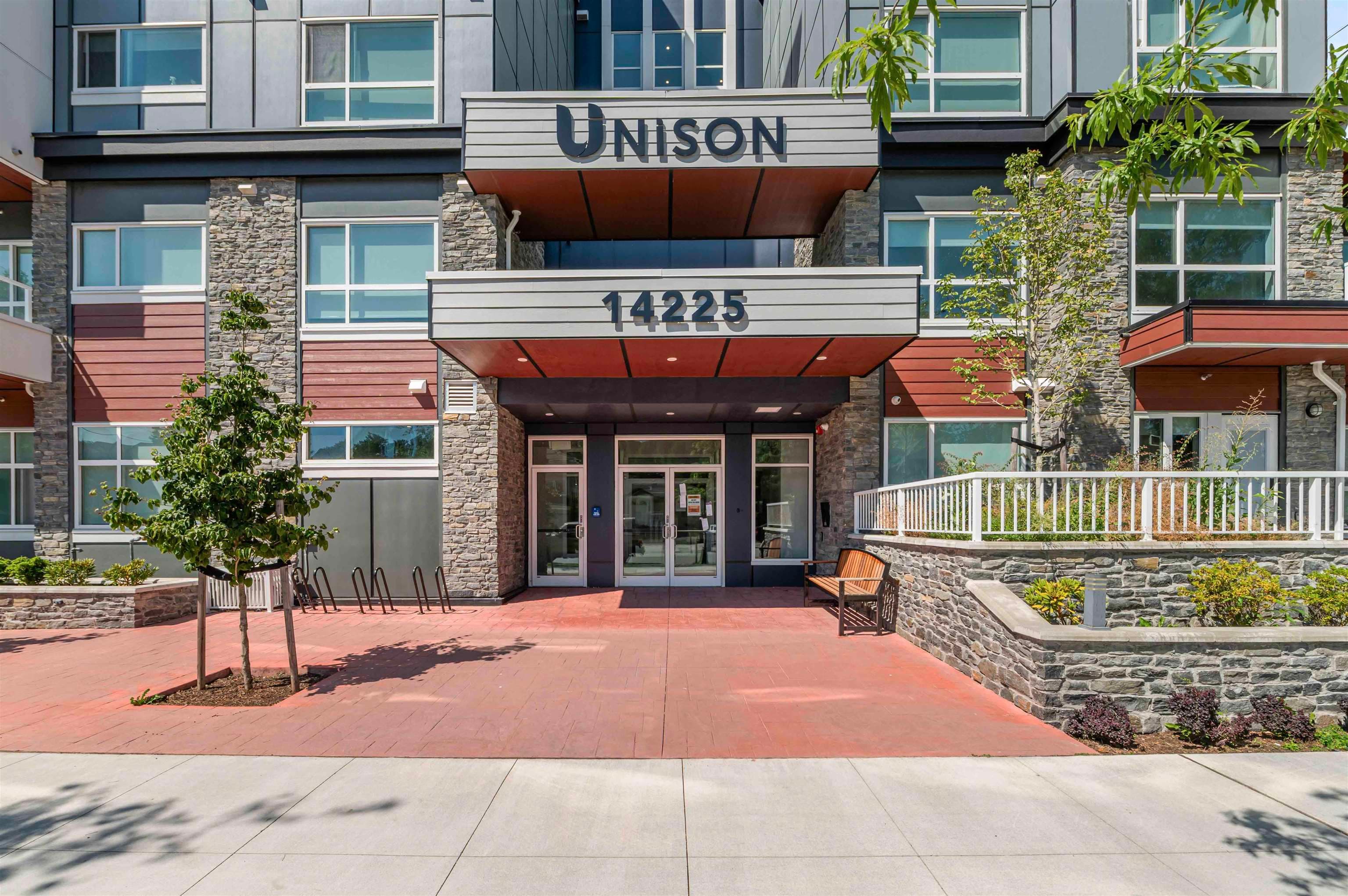 209 - 14225 103a Avenue, Surrey, V3T 1T1 — photo 4