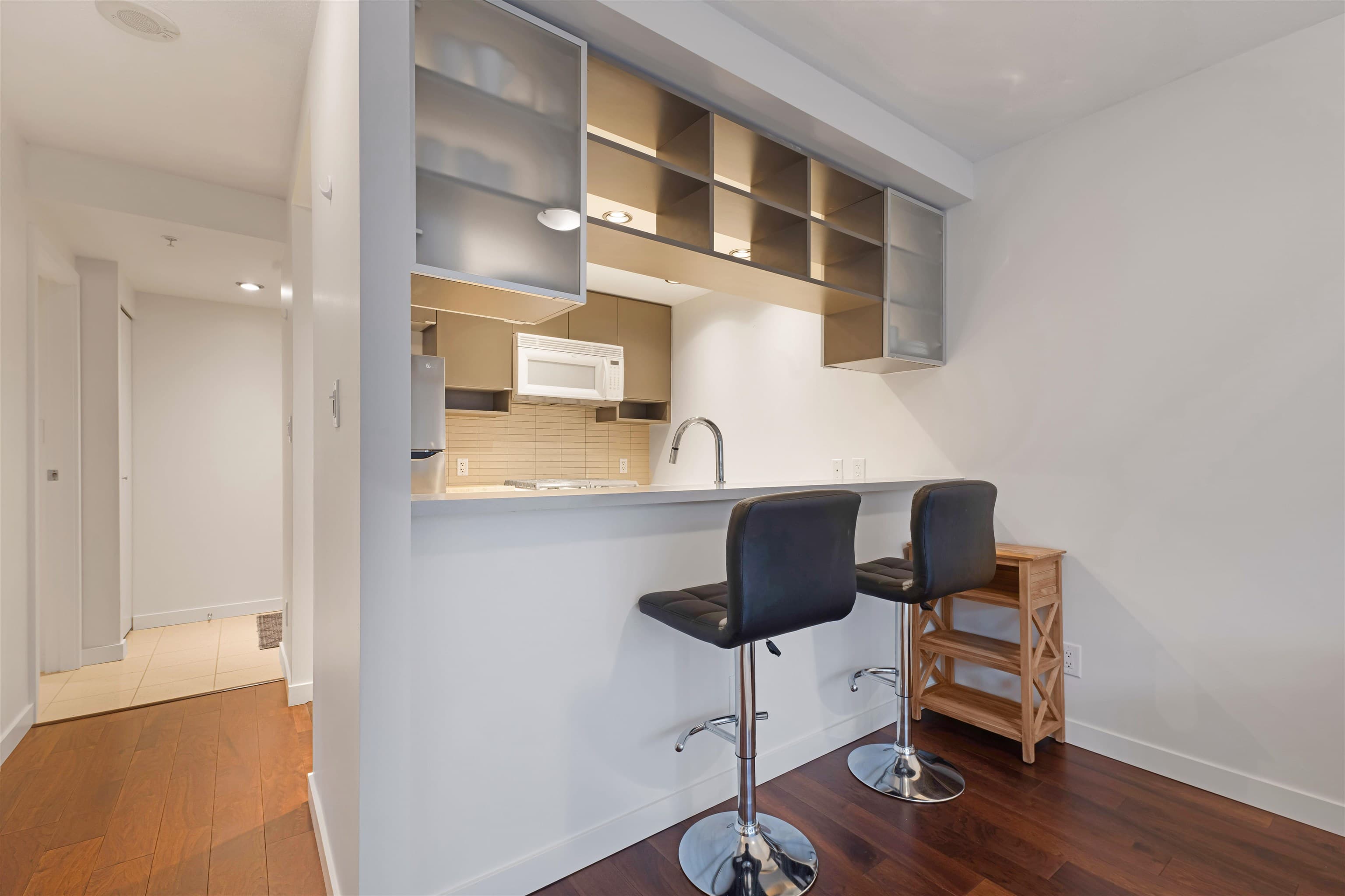 307 - 928 Beatty Street, Vancouver, V6Z 3G6 — photo 4
