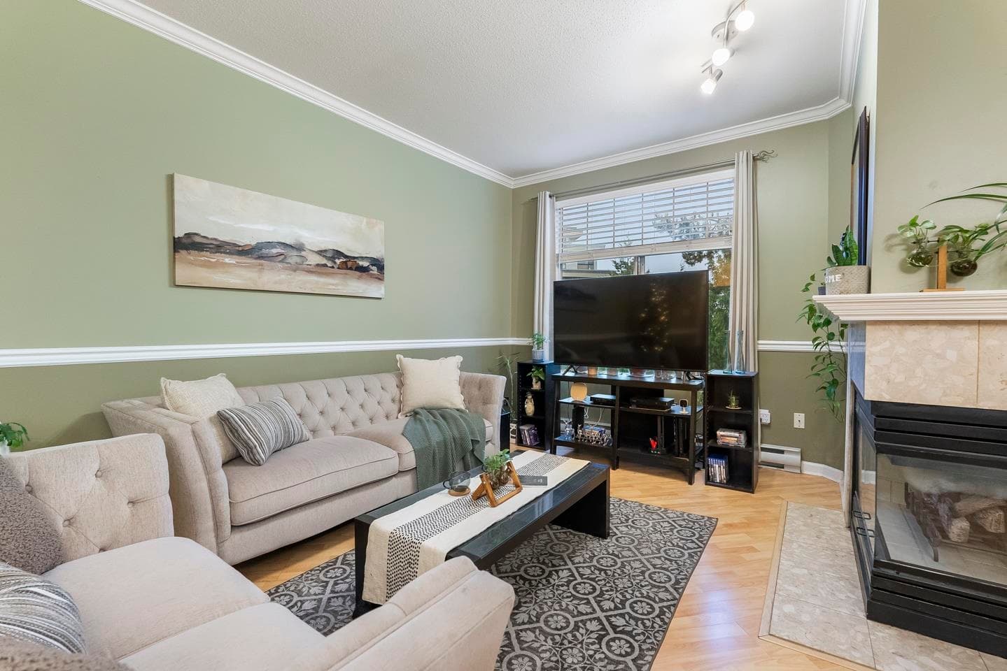 311 - 5677 208 Street, Langley, V3A 8J5 — photo 2
