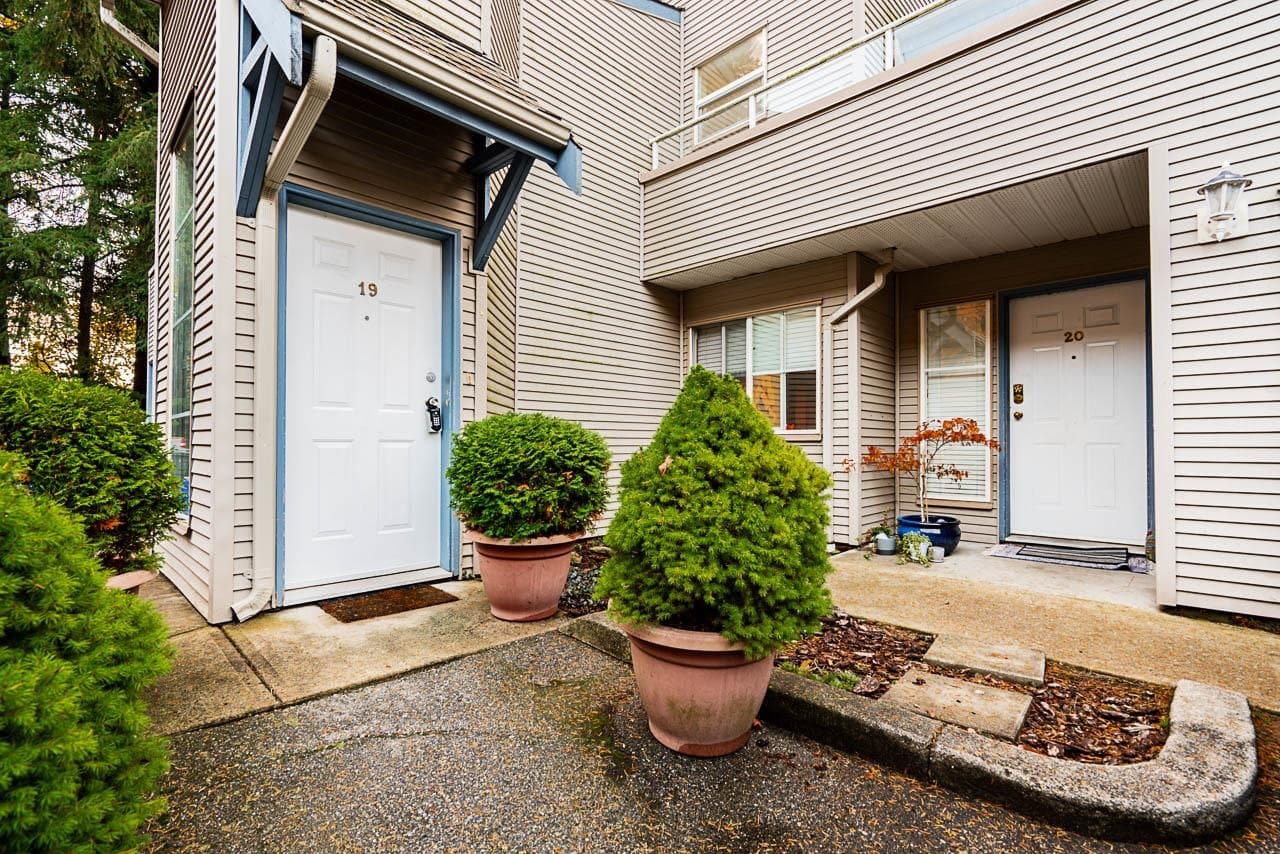 19 - 12449 191 Street, Pitt Meadows, V3Y 2R4 — photo 5