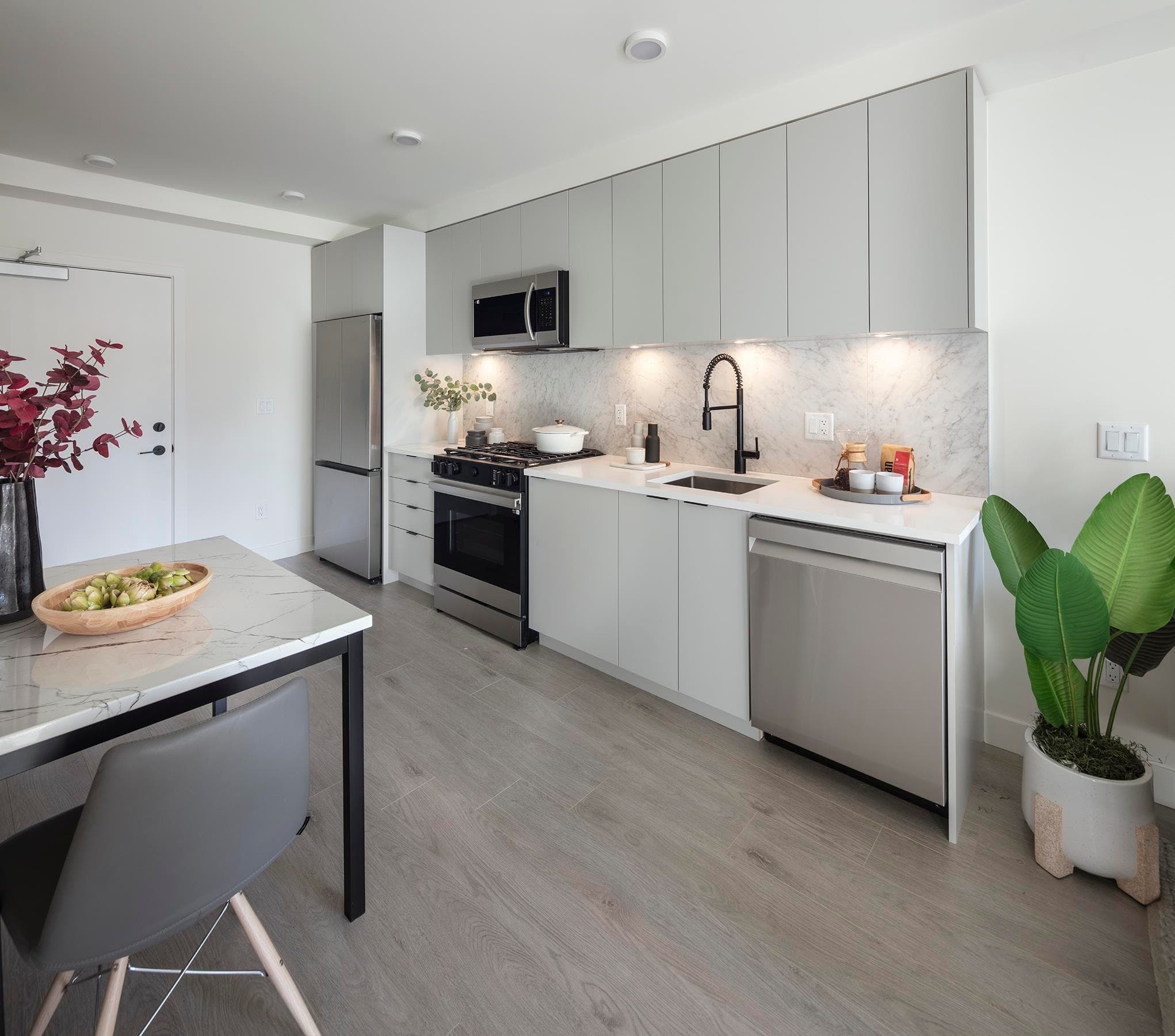 110 - 13258 105 Avenue, Surrey, V3T 0X4 — photo 4