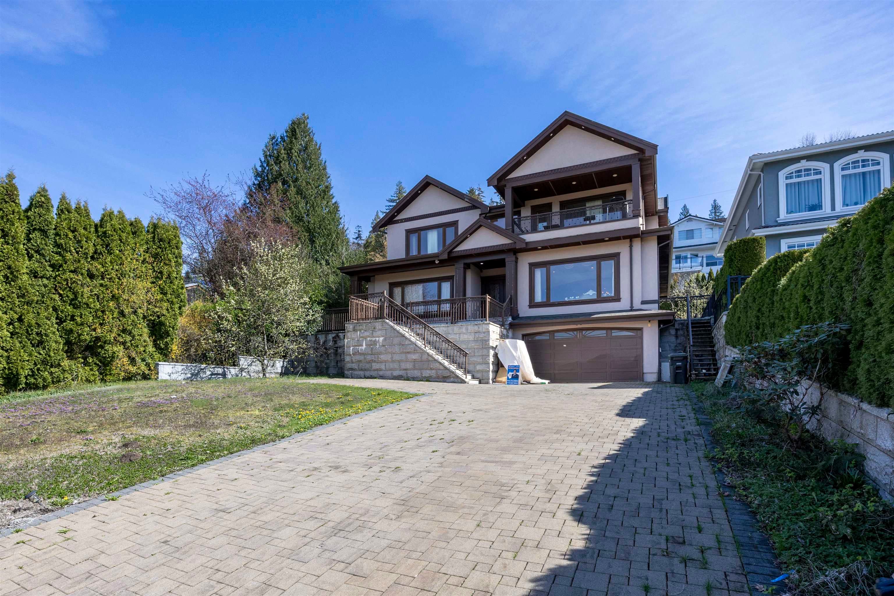 7282 Ridge Drive, Burnaby, V5A 1B5 — photo 3