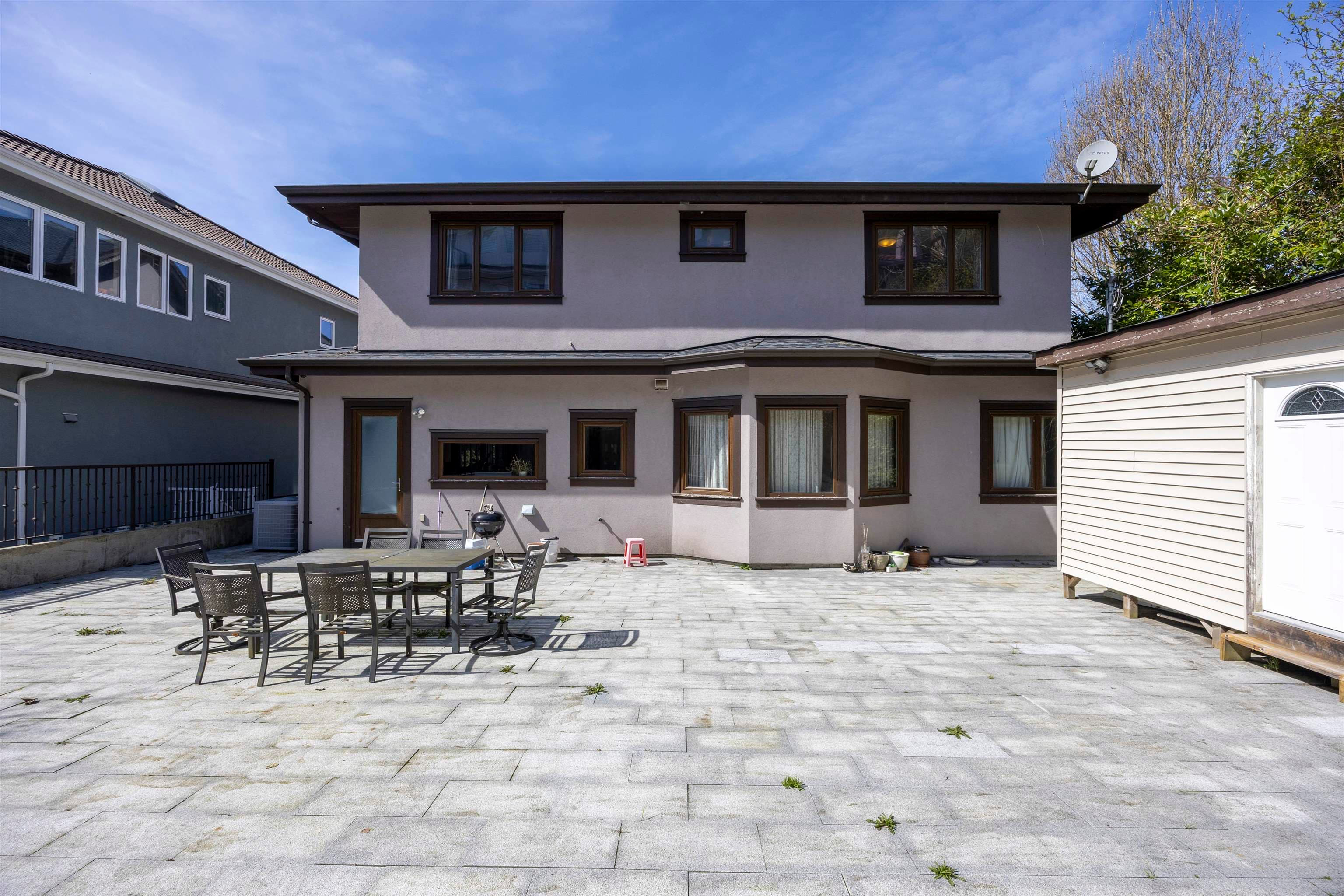 7282 Ridge Drive, Burnaby, V5A 1B5 — photo 4