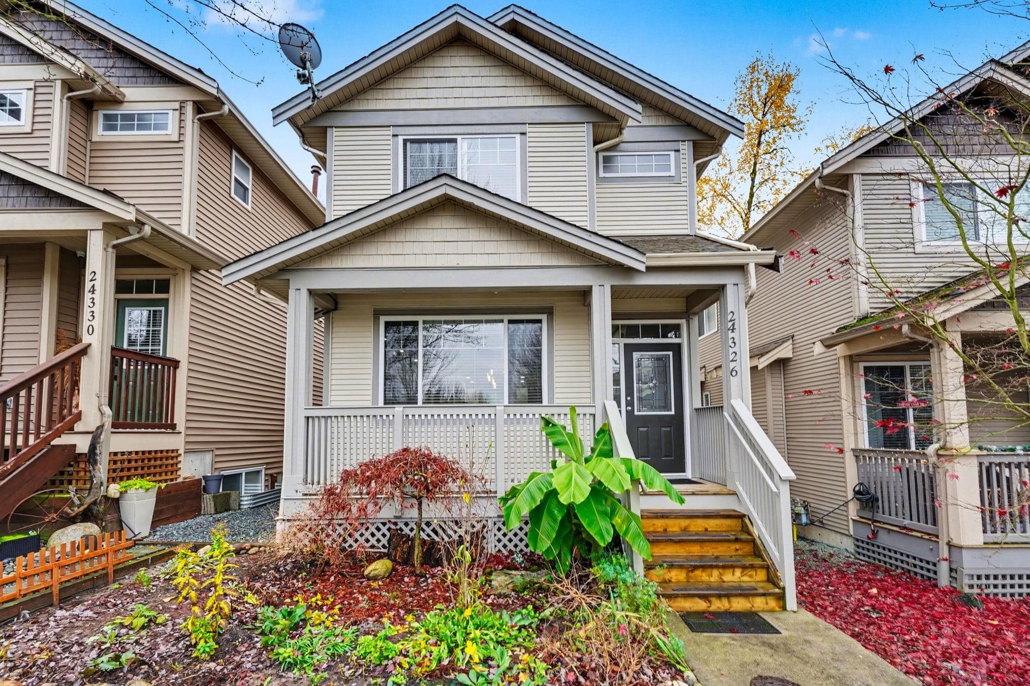24326 101a Avenue, Maple Ridge, V2W 0A7 — photo 1