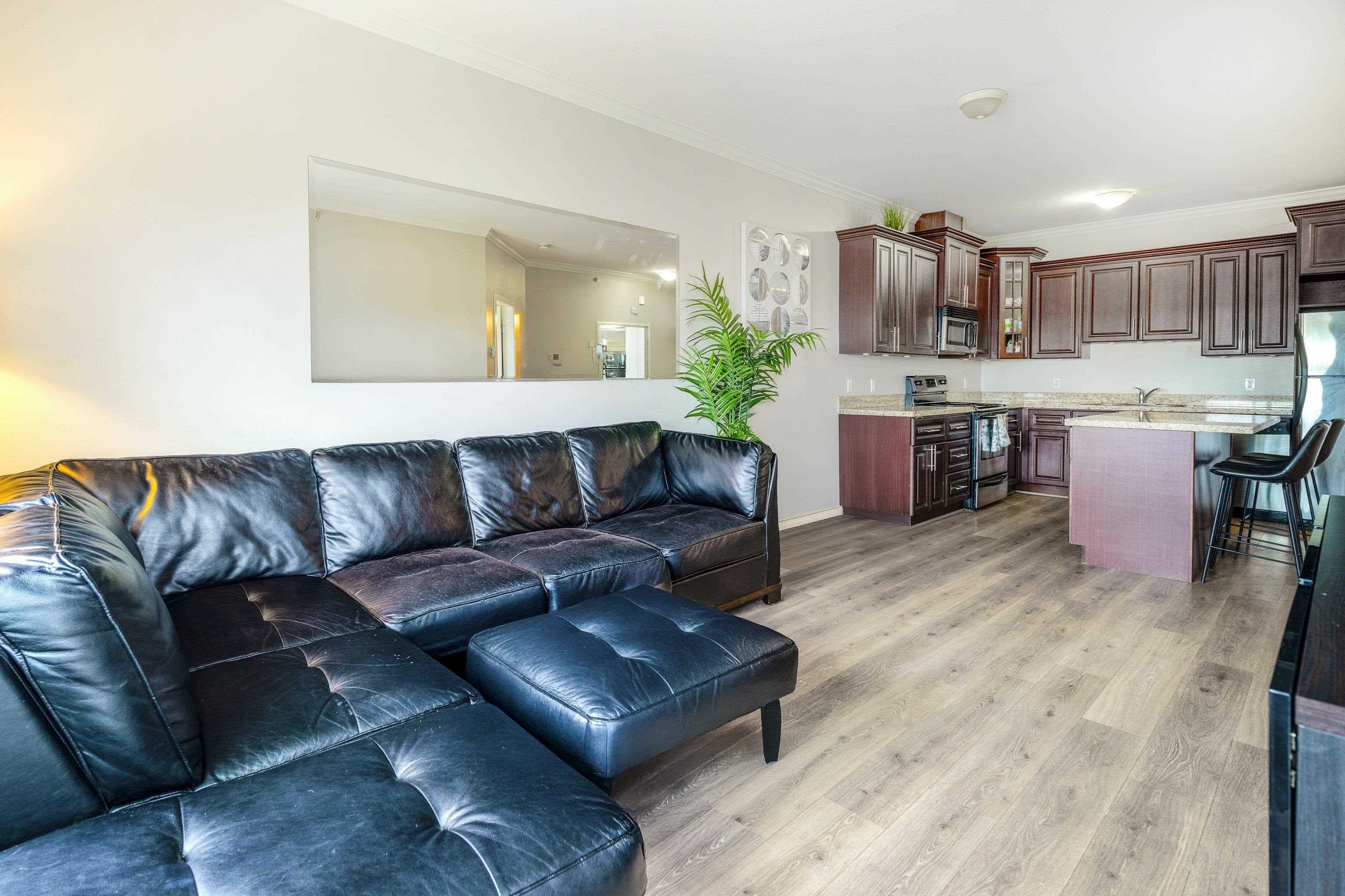 401 - 22363 Selkirk Avenue, Maple Ridge, V2X 2X6 — photo 4