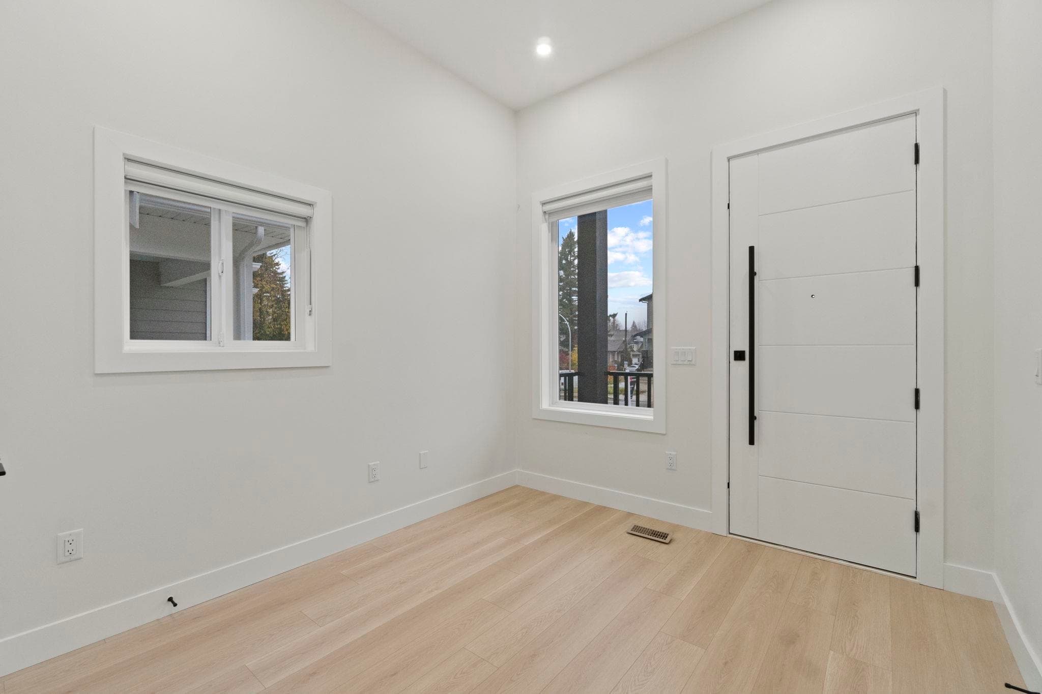 32520 Higginbottom Court, Mission, V2V 2T7 — photo 3