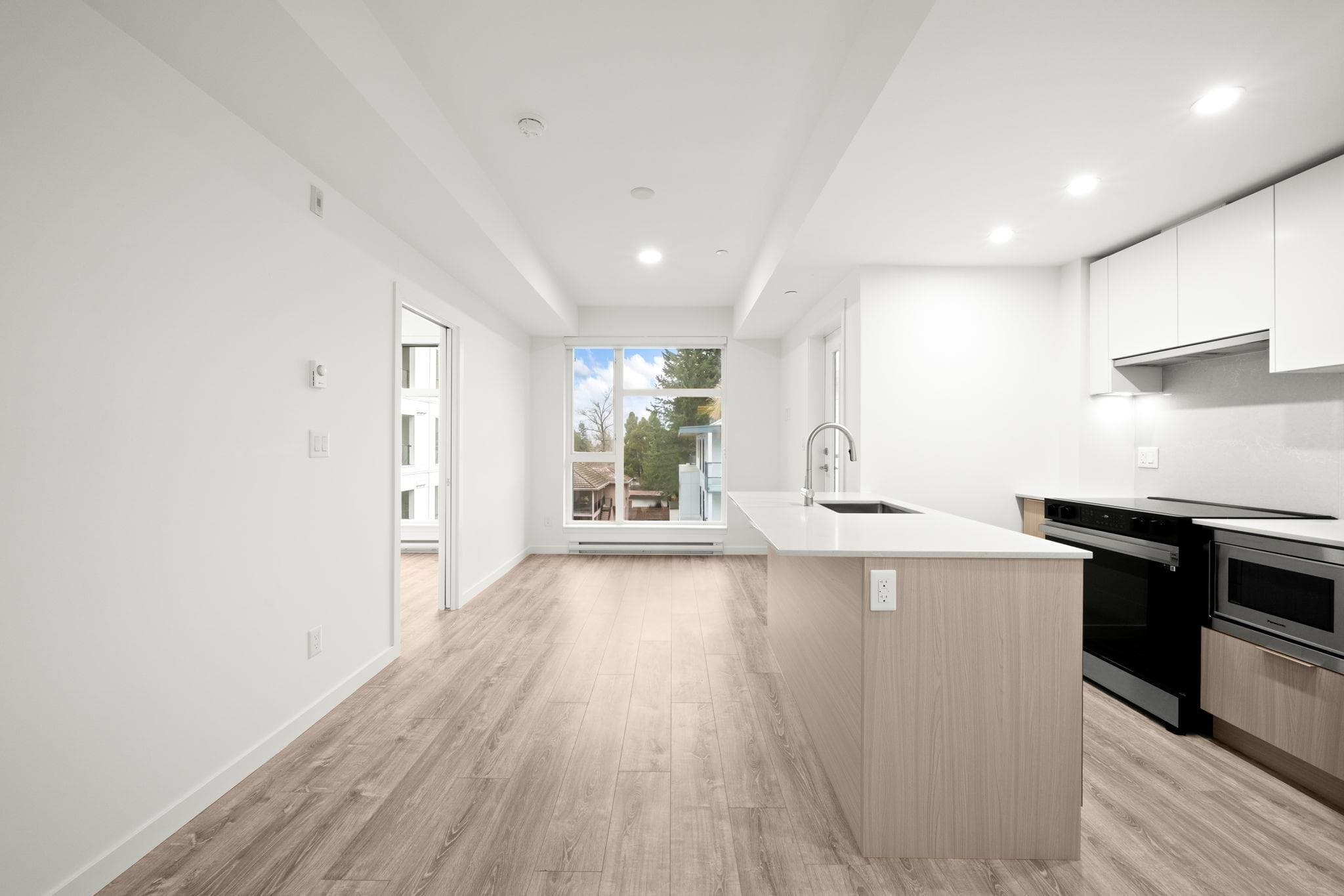 420 - 10828 139a Street, Surrey, V3R 0H3 — photo 4