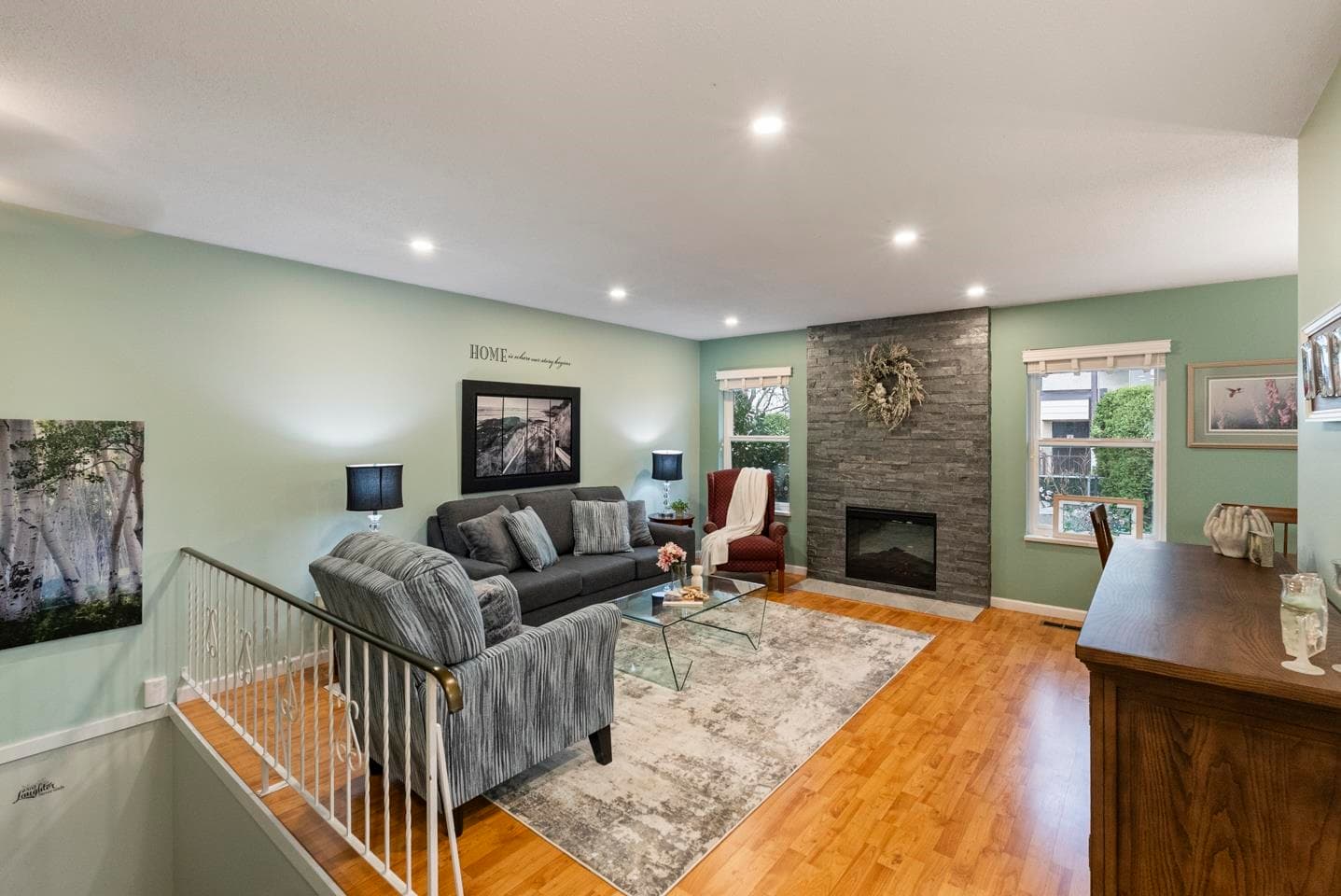 4 - 32925 George Ferguson Way, Abbotsford, V2S 6Z9 — photo 2
