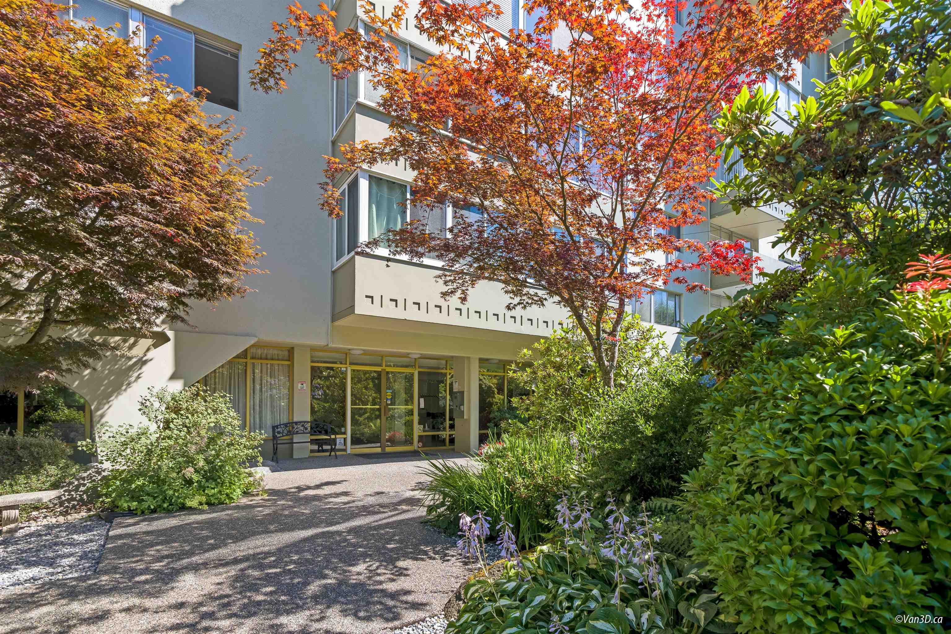 308 - 1425 Esquimalt Avenue, West Vancouver, V7T 1L1 — photo 3