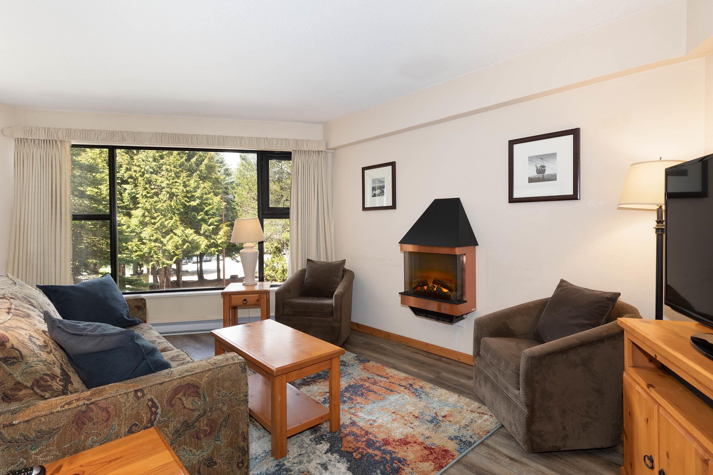 6A - 2561 Tricouni Place, Whistler, V8E 0A8 — photo 2