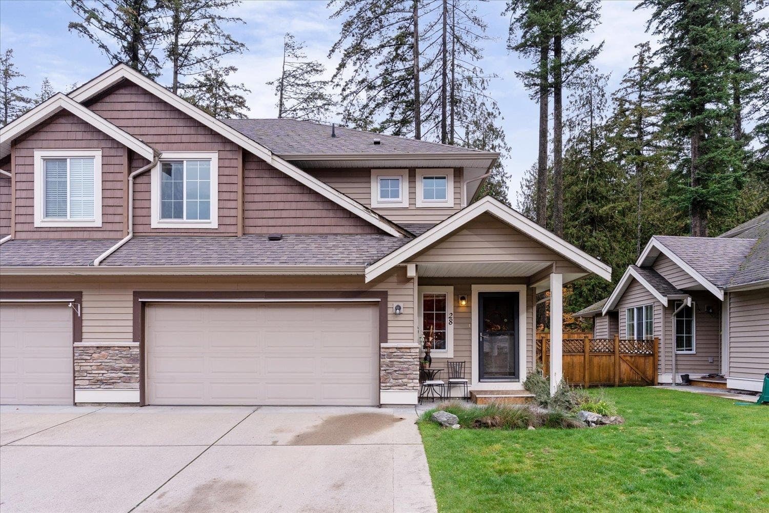 28 - 1175 7th Avenue, Hope, V0X 1L4 — photo 1