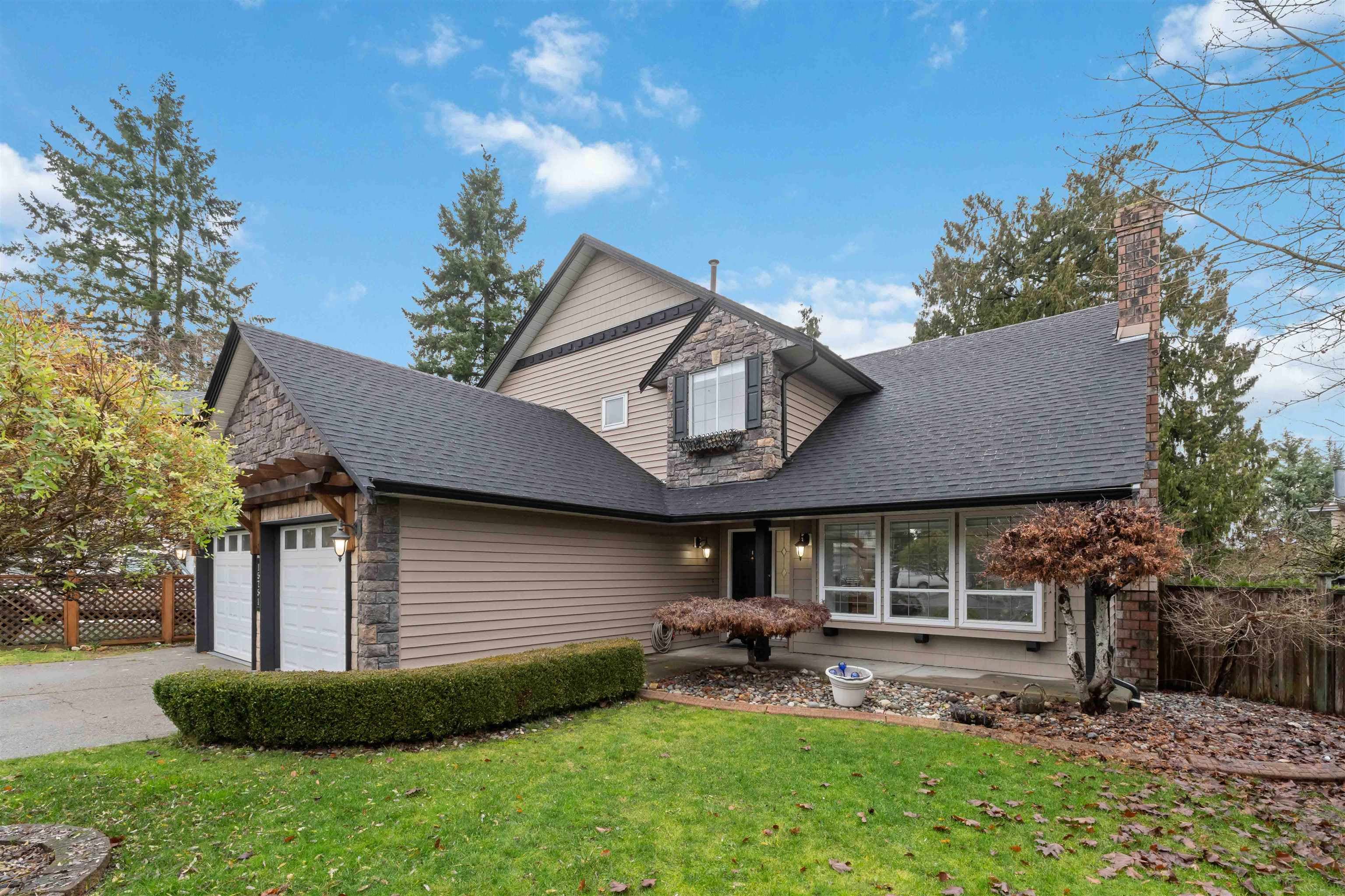 15751 98a Avenue, Surrey, V4N 2V7 — photo 2