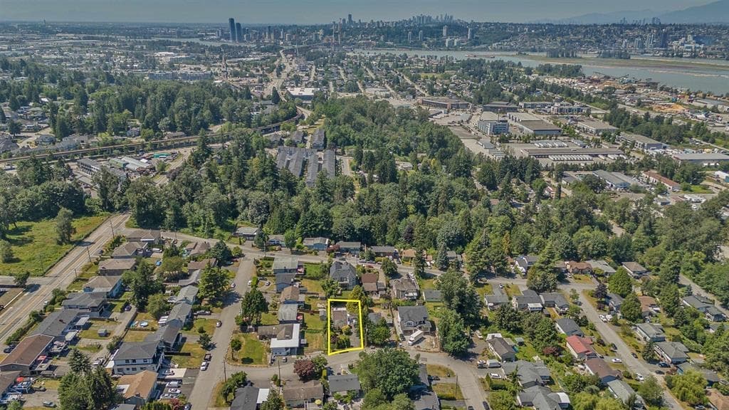 11277 134 St Street, Surrey, V3R 2Z2 — photo 4