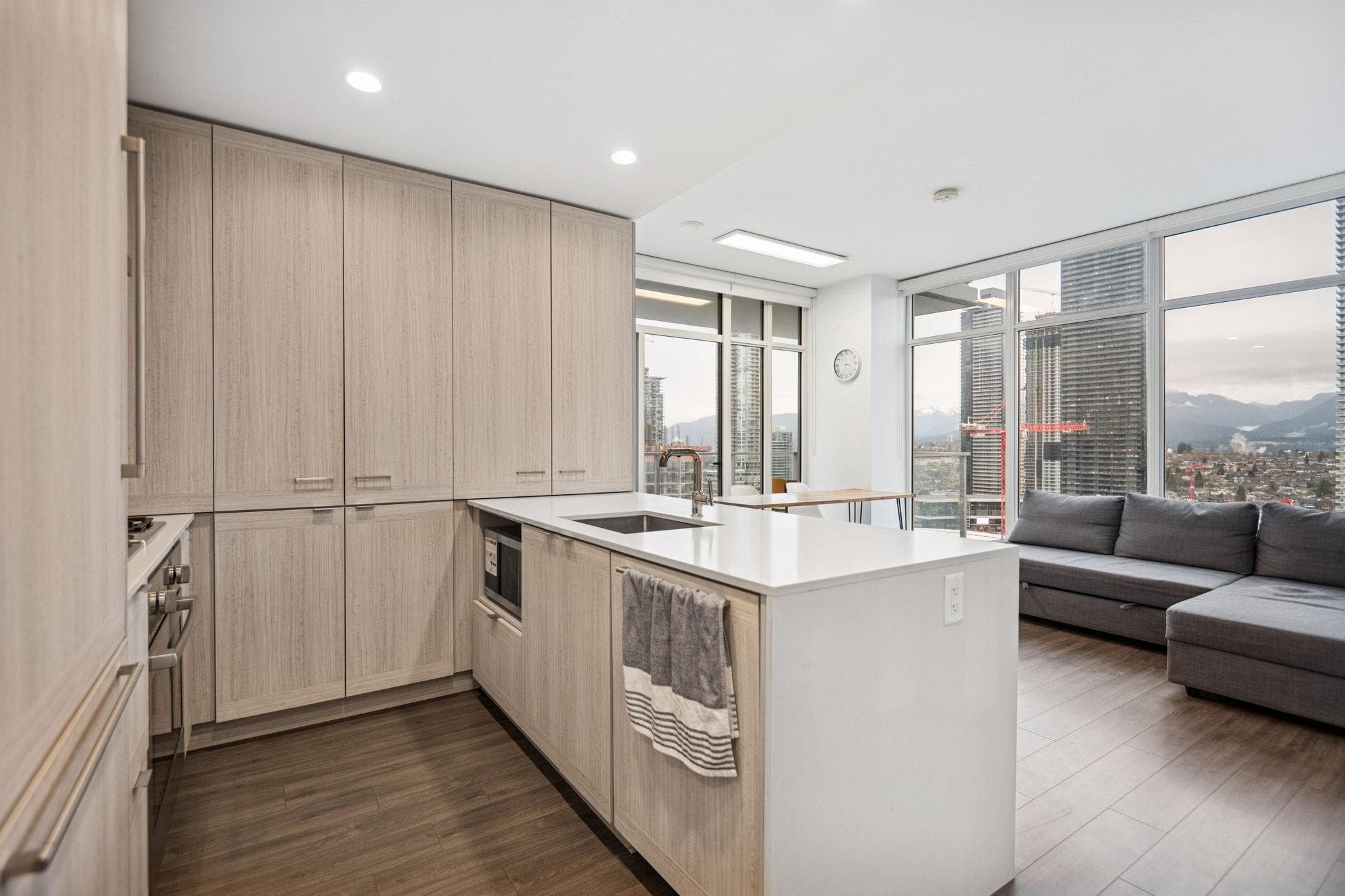 3207 - 2311 Beta Avenue, Burnaby, V5C 0M1 — photo 5