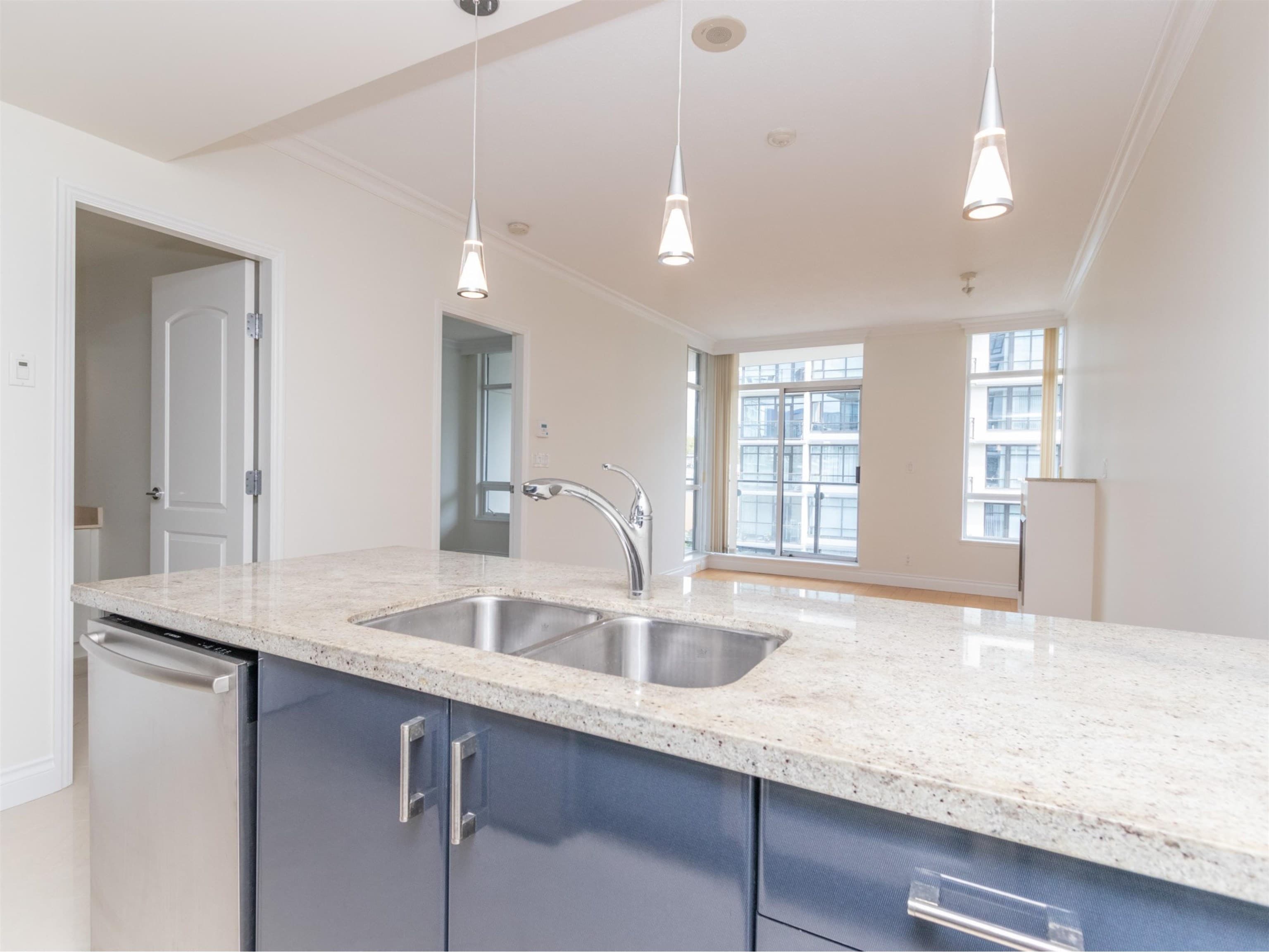 803 - 162 Victory Ship Way, North Vancouver, V7L 0B4 — photo 5