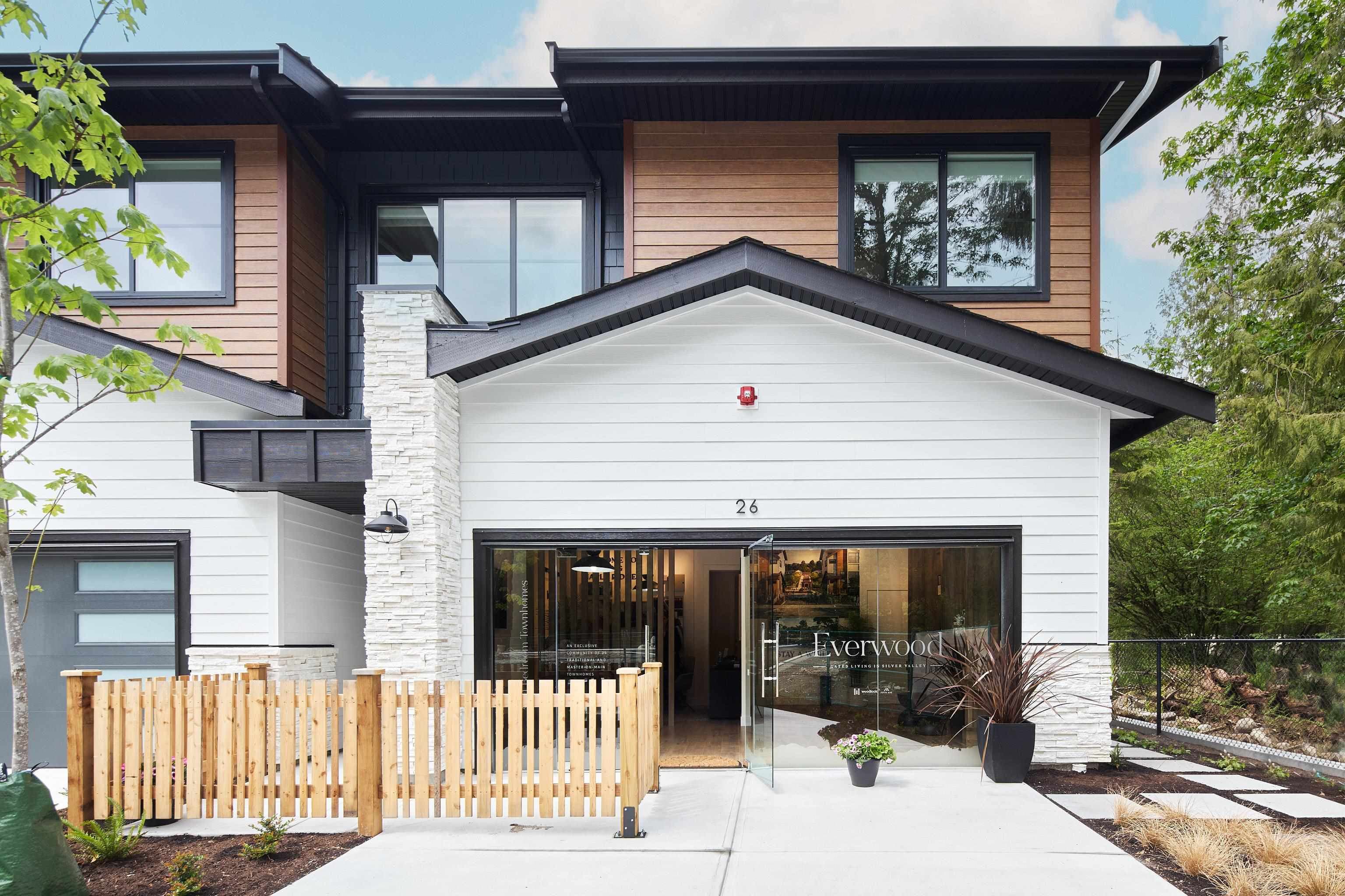 2 - 23697 Fern Crescent, Maple Ridge