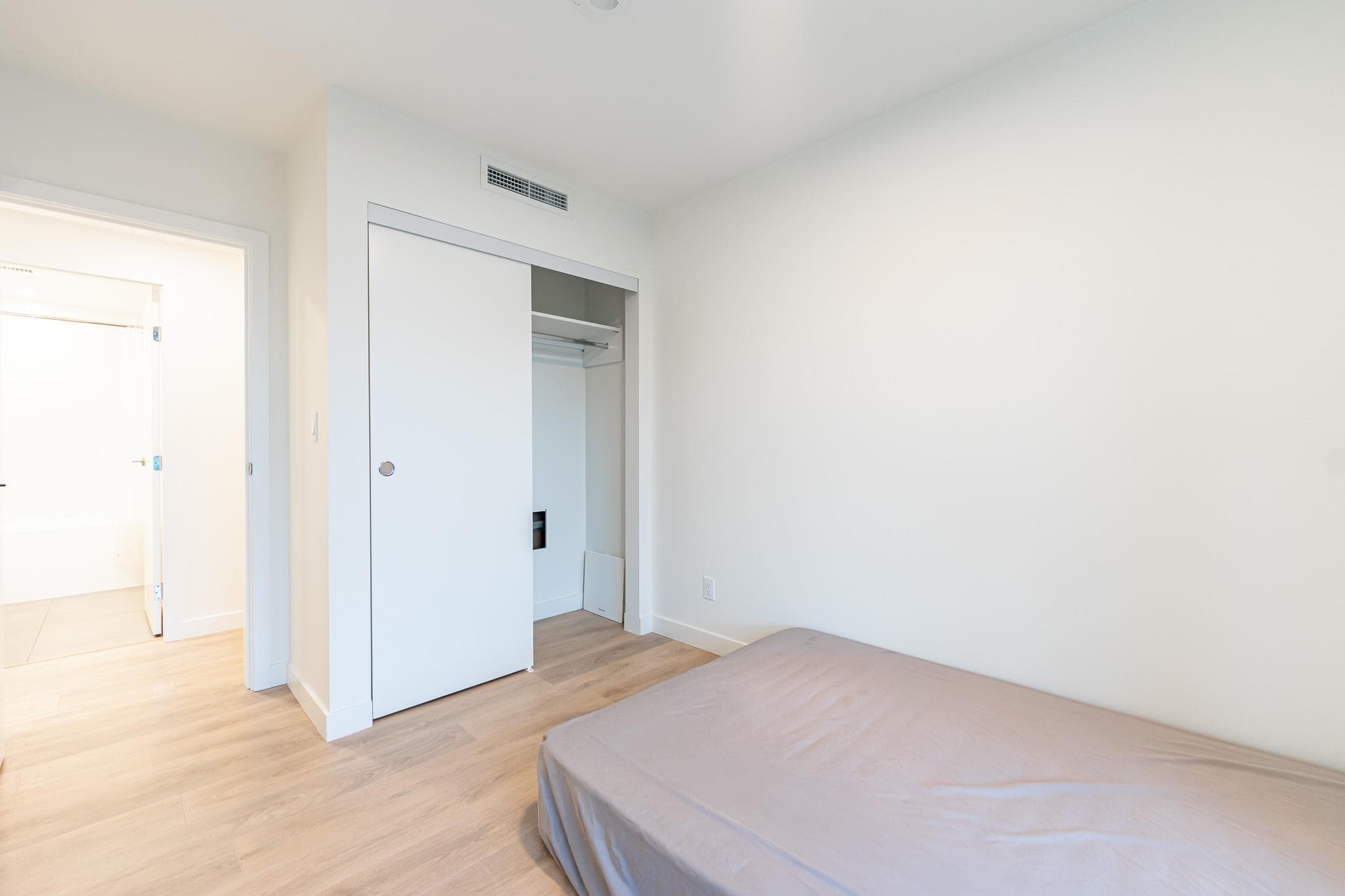 1204 - 318 Alderson Avenue, Coquitlam, V3K 0J1 — photo 3