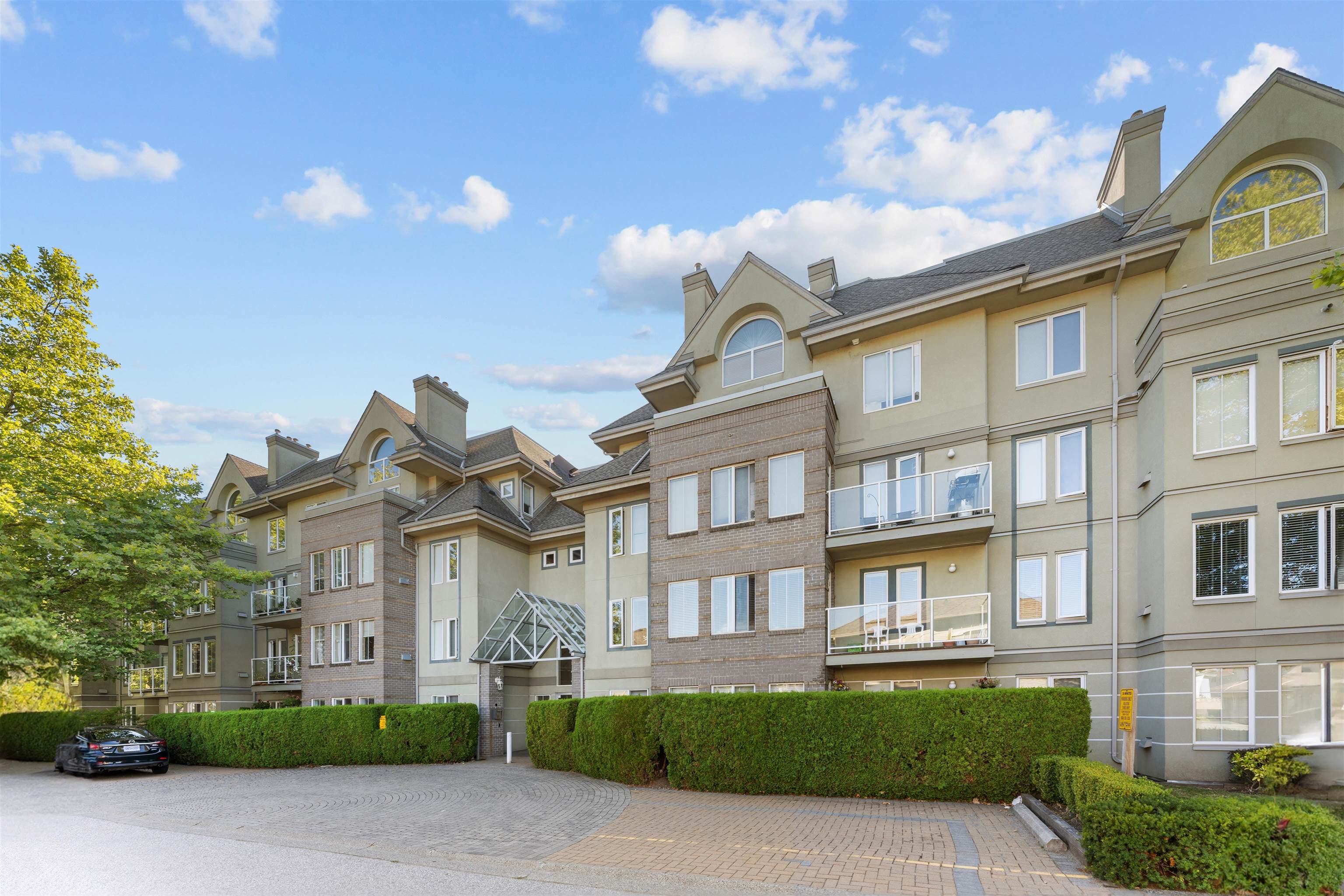 406 - 12155 75a Avenue, Surrey, V3W 1B9 — photo 2