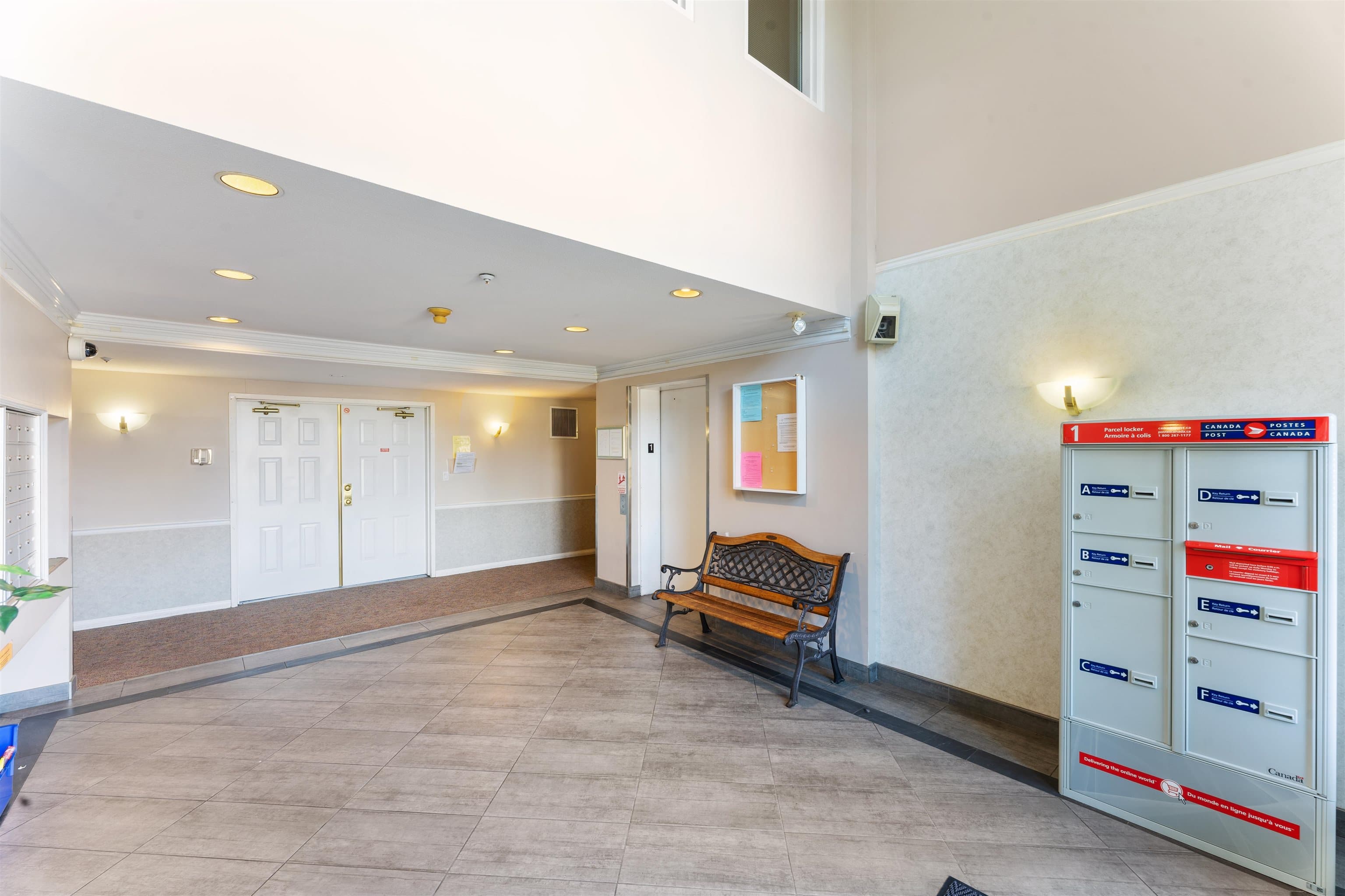 406 - 12155 75a Avenue, Surrey, V3W 1B9 — photo 4