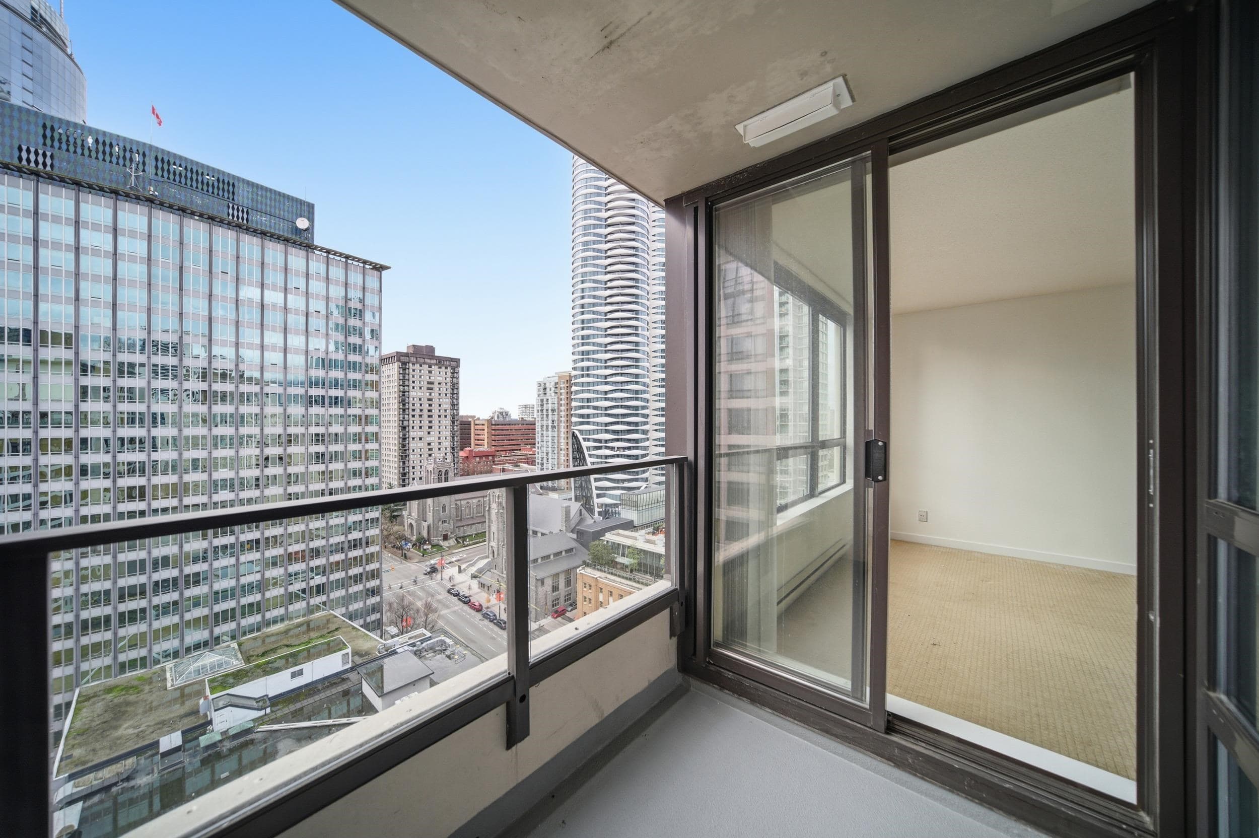 1908 - 938 Smithe Street, Vancouver, V6Z 3H8 — photo 4