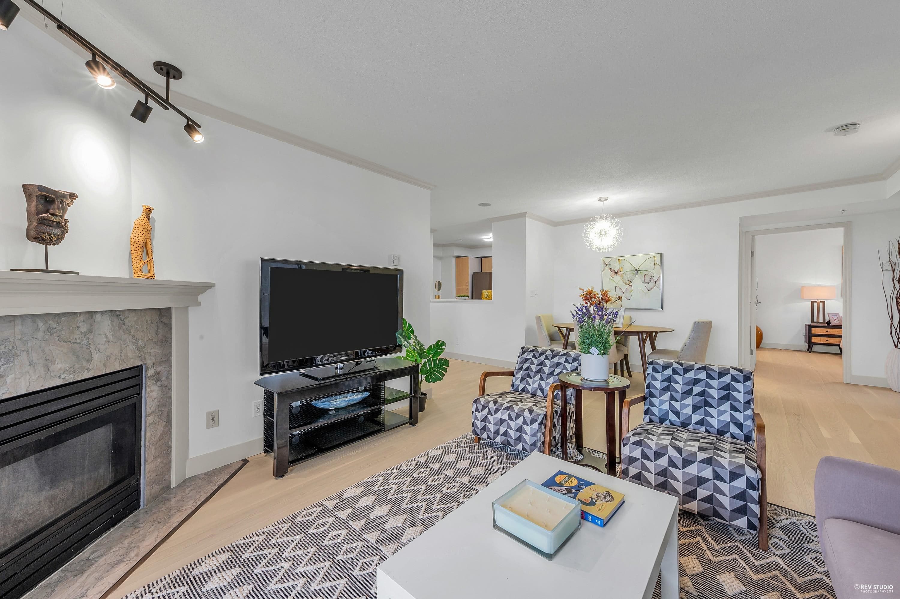 1503 - 6611 Cooney Road, Richmond, V6Y 4C5 — photo 5