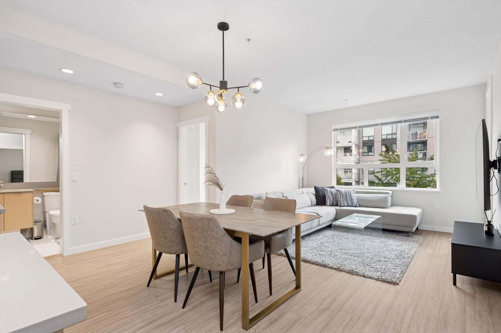 326 - 9213 Odlin Road, Richmond