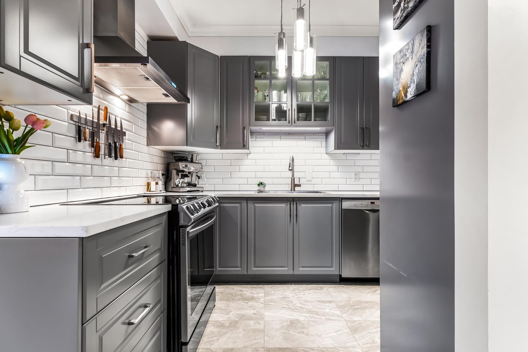 204 - 815 First Street, New Westminster