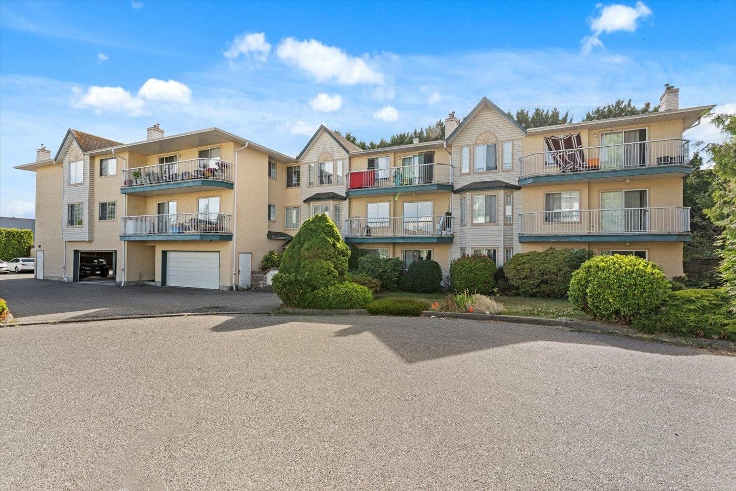 103 - 2567 Victoria Street, Abbotsford, V2T 2T4 — photo 3