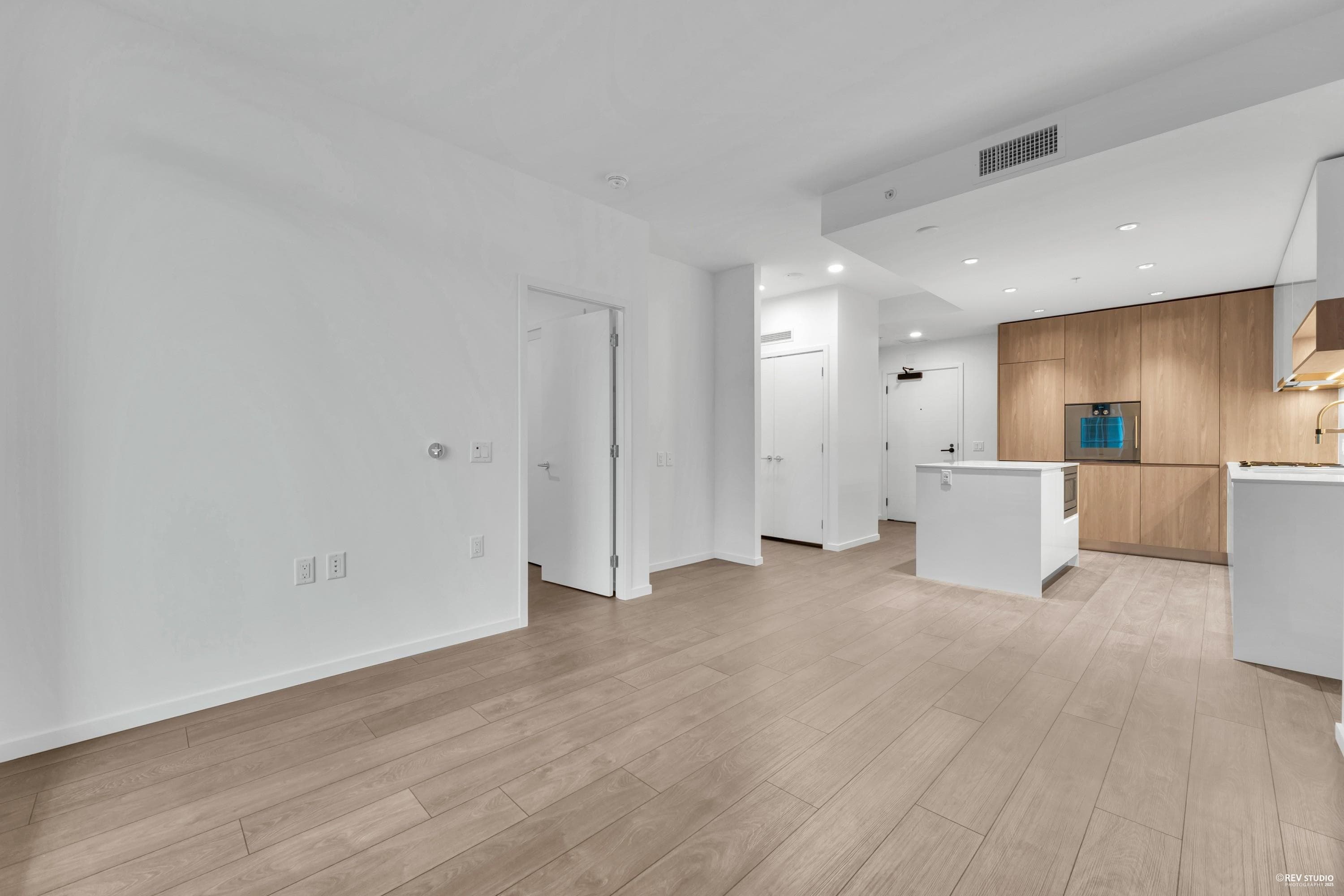 521 - 6300 Minoru Boulevard, Richmond, V6Y 0N1 — photo 3