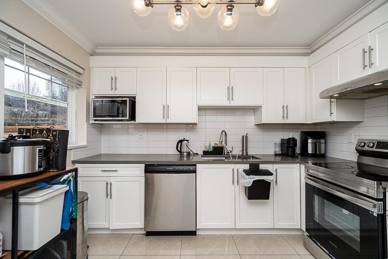 1 - 10282 132 Street, Surrey, V3T 0C4 — photo 5