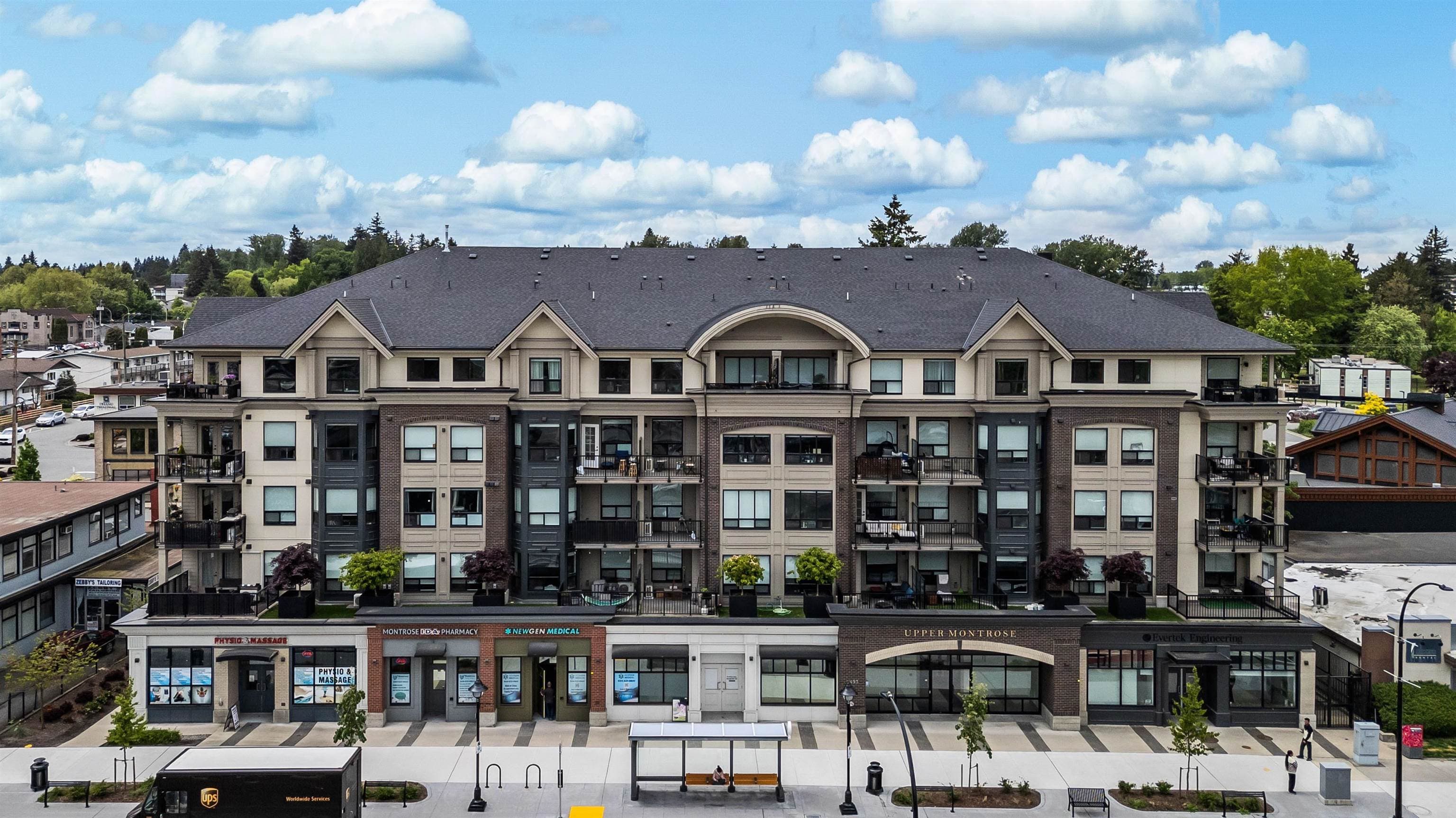 519 - 2493 Montrose Avenue, Abbotsford