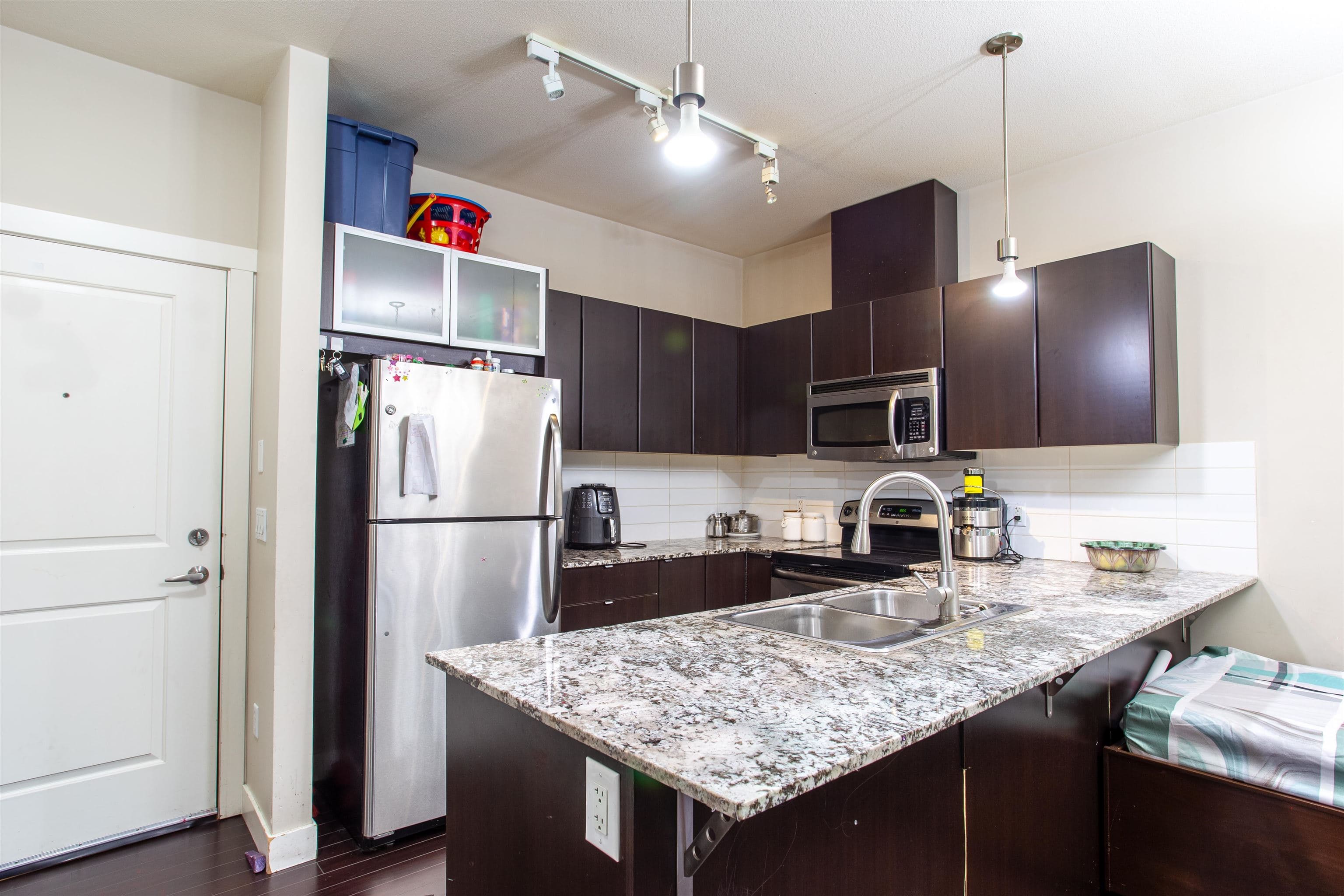 409 - 9655 King George Boulevard, Surrey