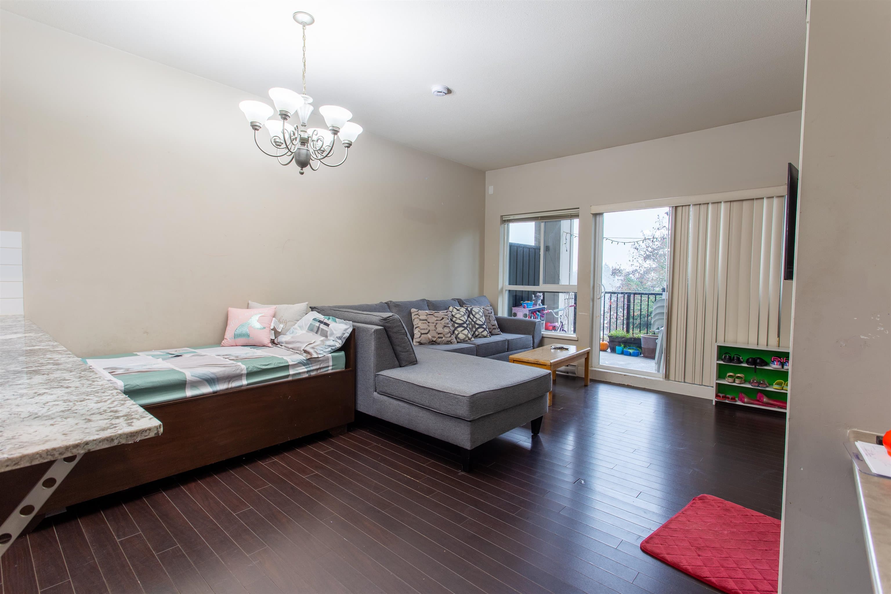 409 - 9655 King George Boulevard, Surrey, V3T 0C7 — photo 5