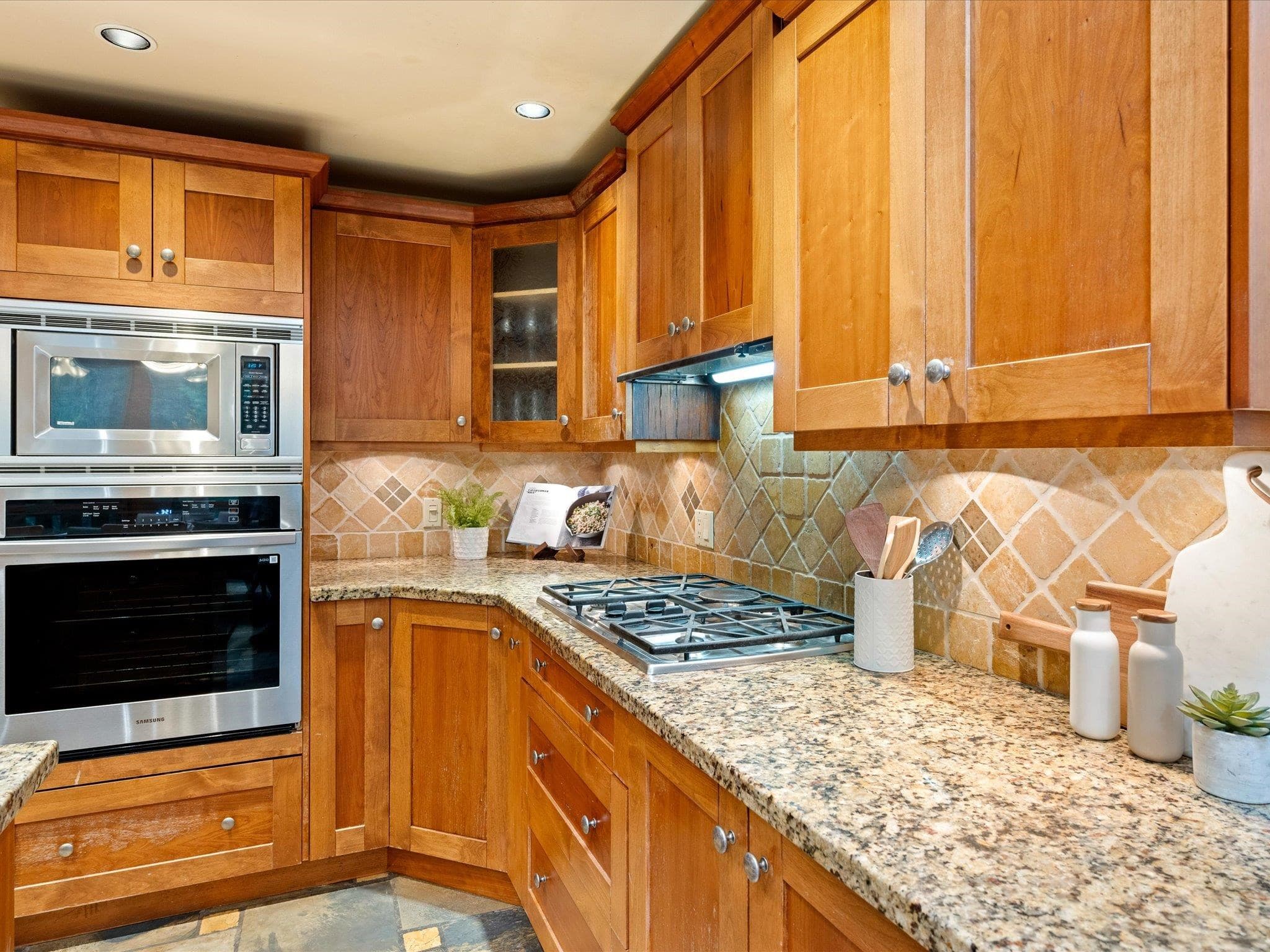 74 Black Tusk Drive, Whistler, V8E 0A1 — photo 4