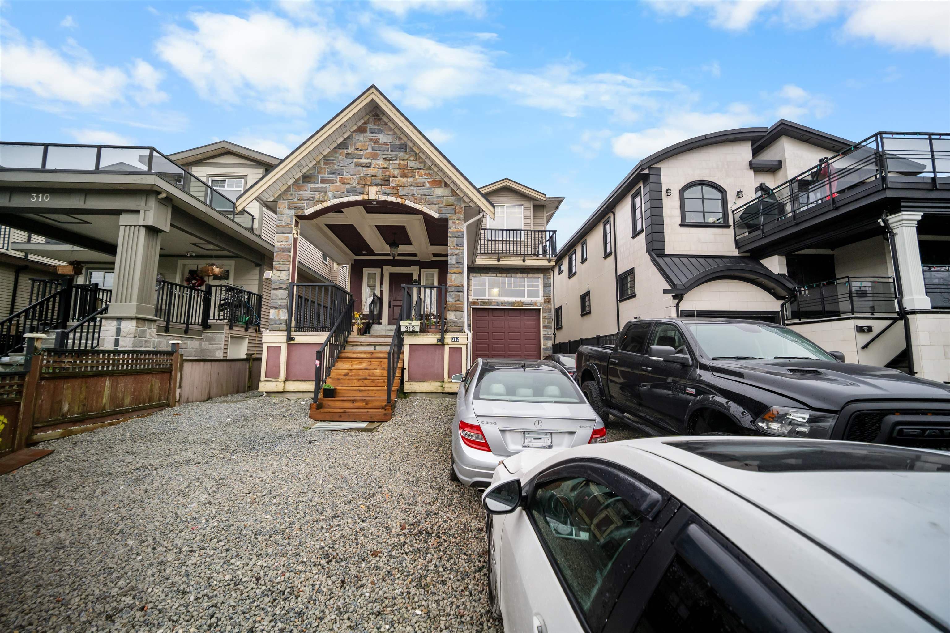 312 Jardine Street, New Westminster, V3M 5M5 — photo 3